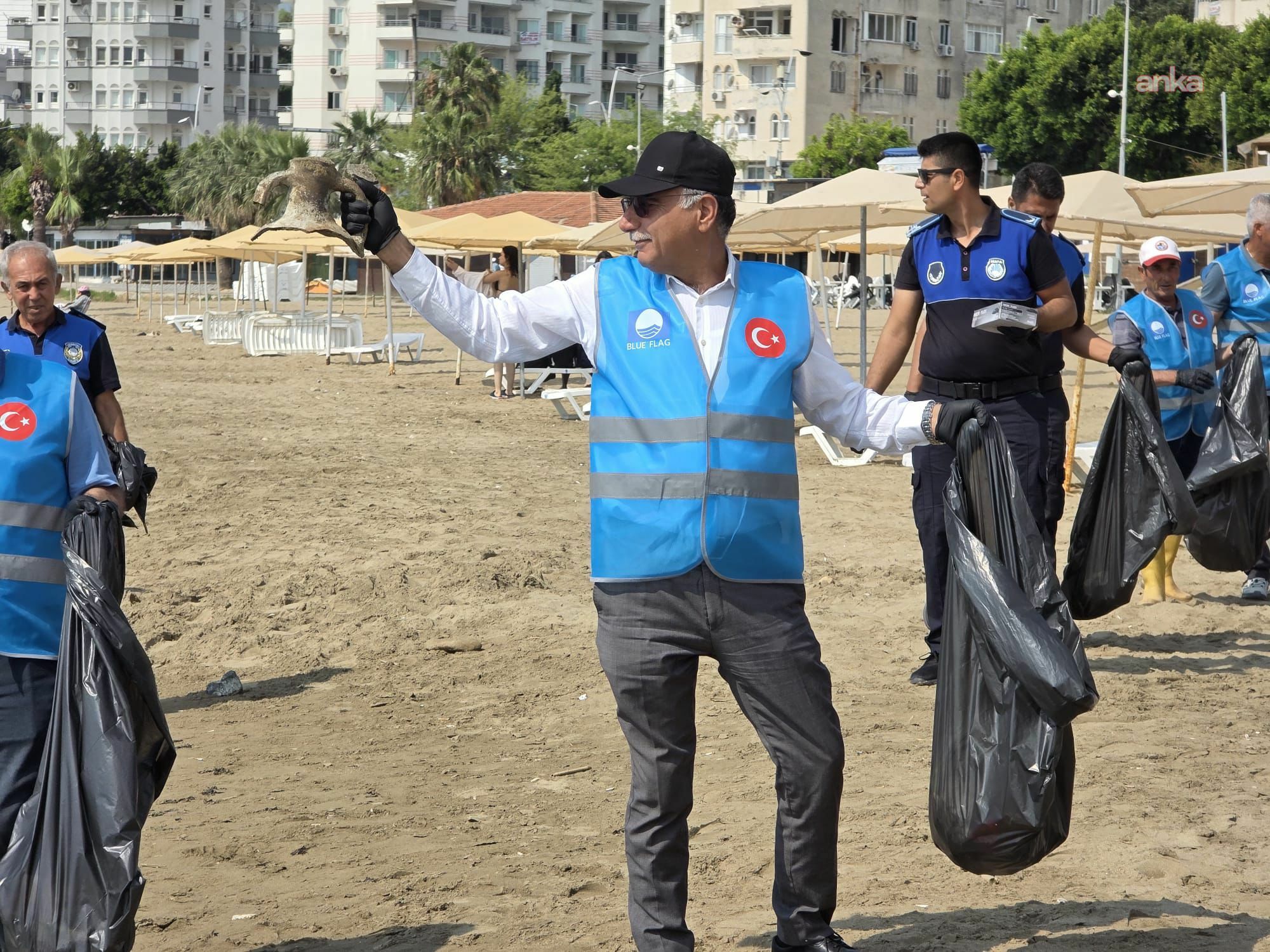 Yumurtalık'ta çevre temizliğine dikkat çekildi