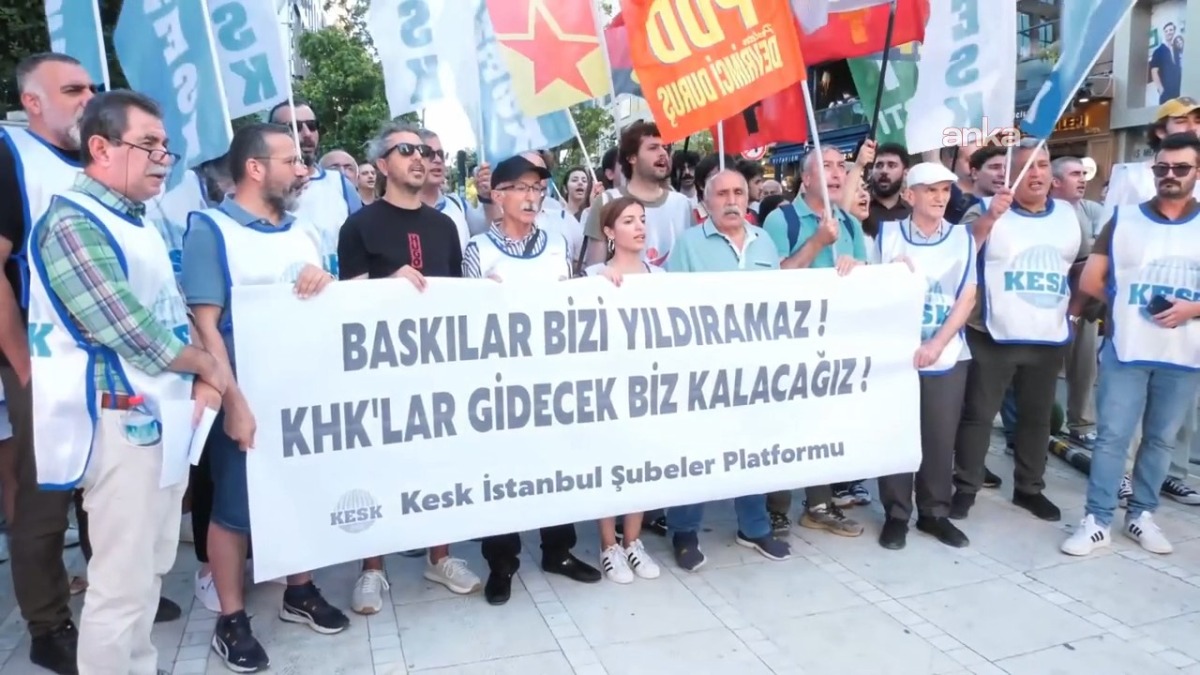 KESK: Mahkemelere yapılan siyasi müdahalelerden vazgeçin