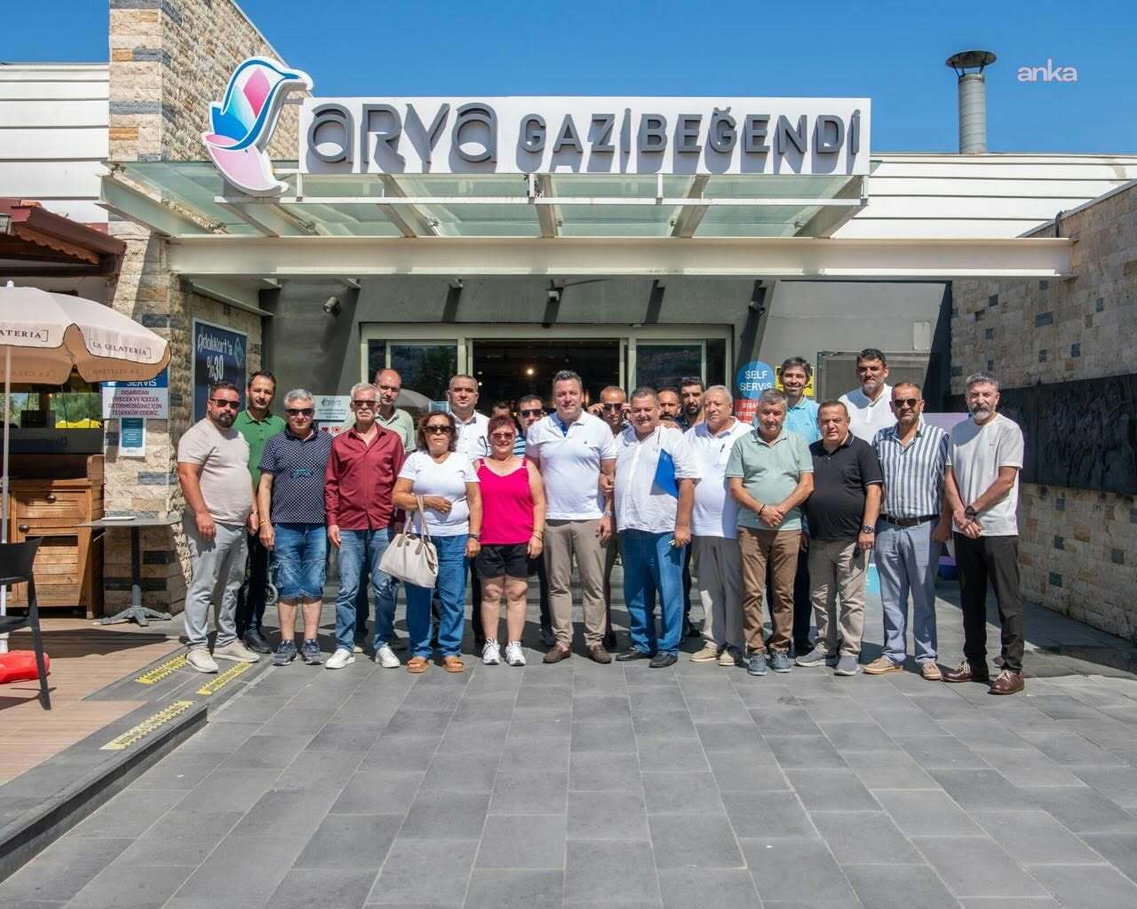 Kuşadası Belediye Başkan Vekili Demirtaş, mahalle muhtarlarıyla bir araya geldi