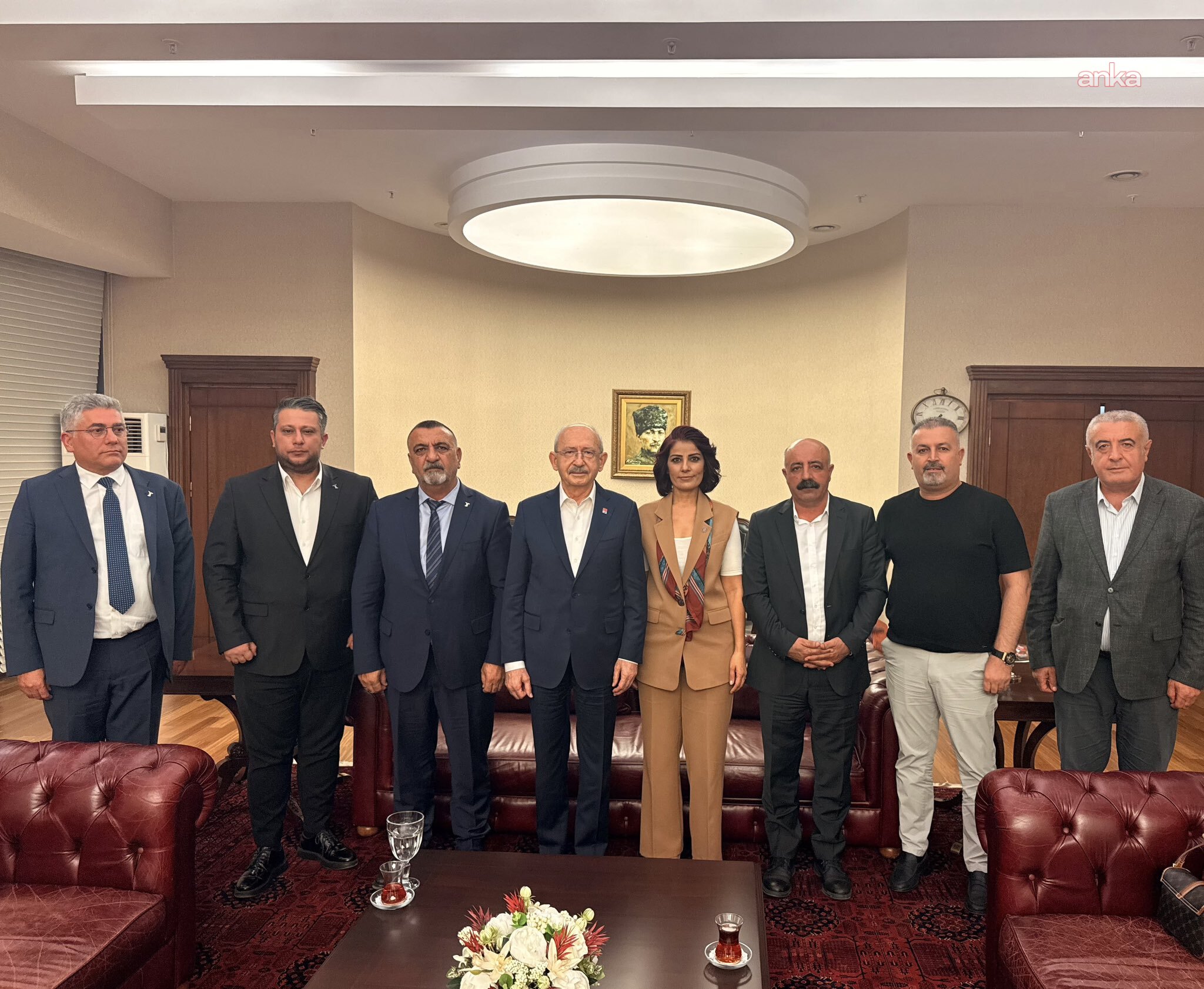 Kemal Kılıçdaroğlu, Alevi örgütlerinin genel başkanlarını CHP Genel Merkezi’nde ağırladı