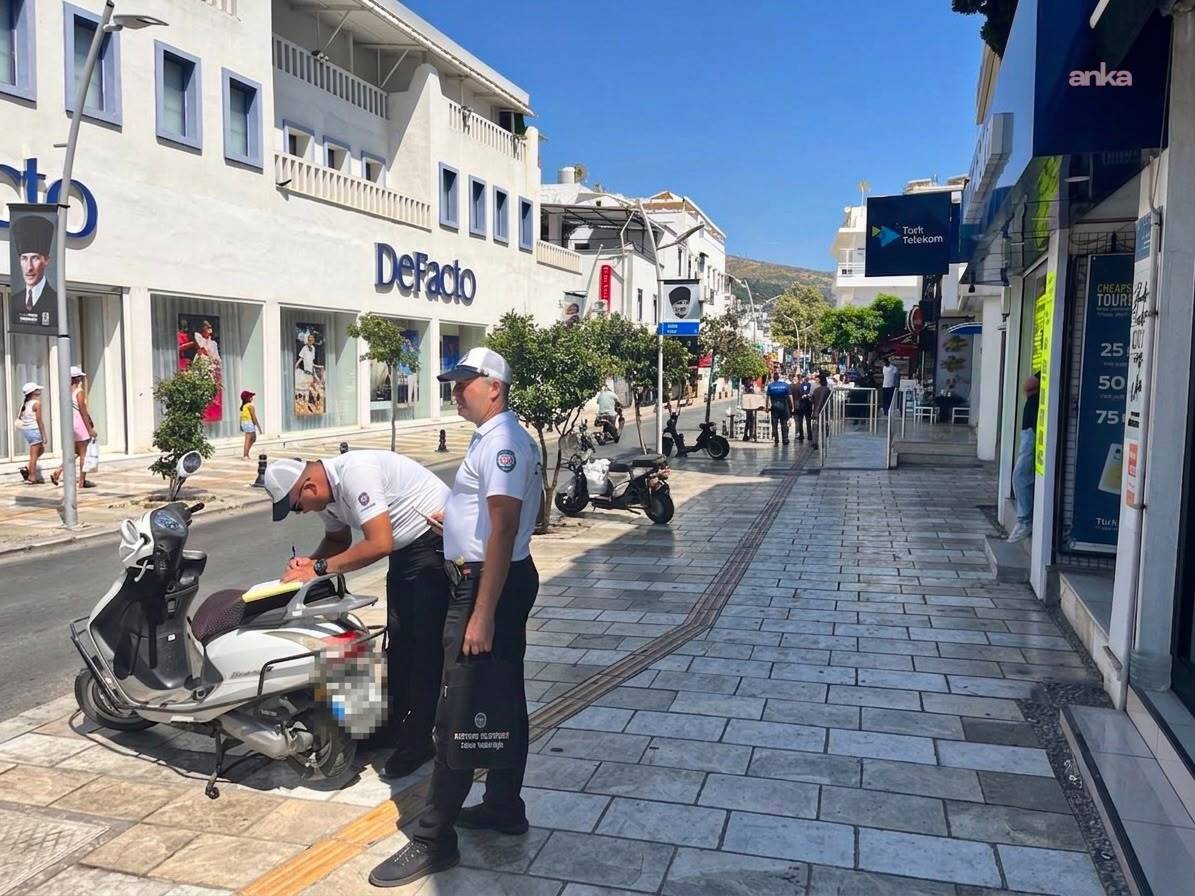 Bodrum Belediyesi'nden yaya yollarında sıkı denetim