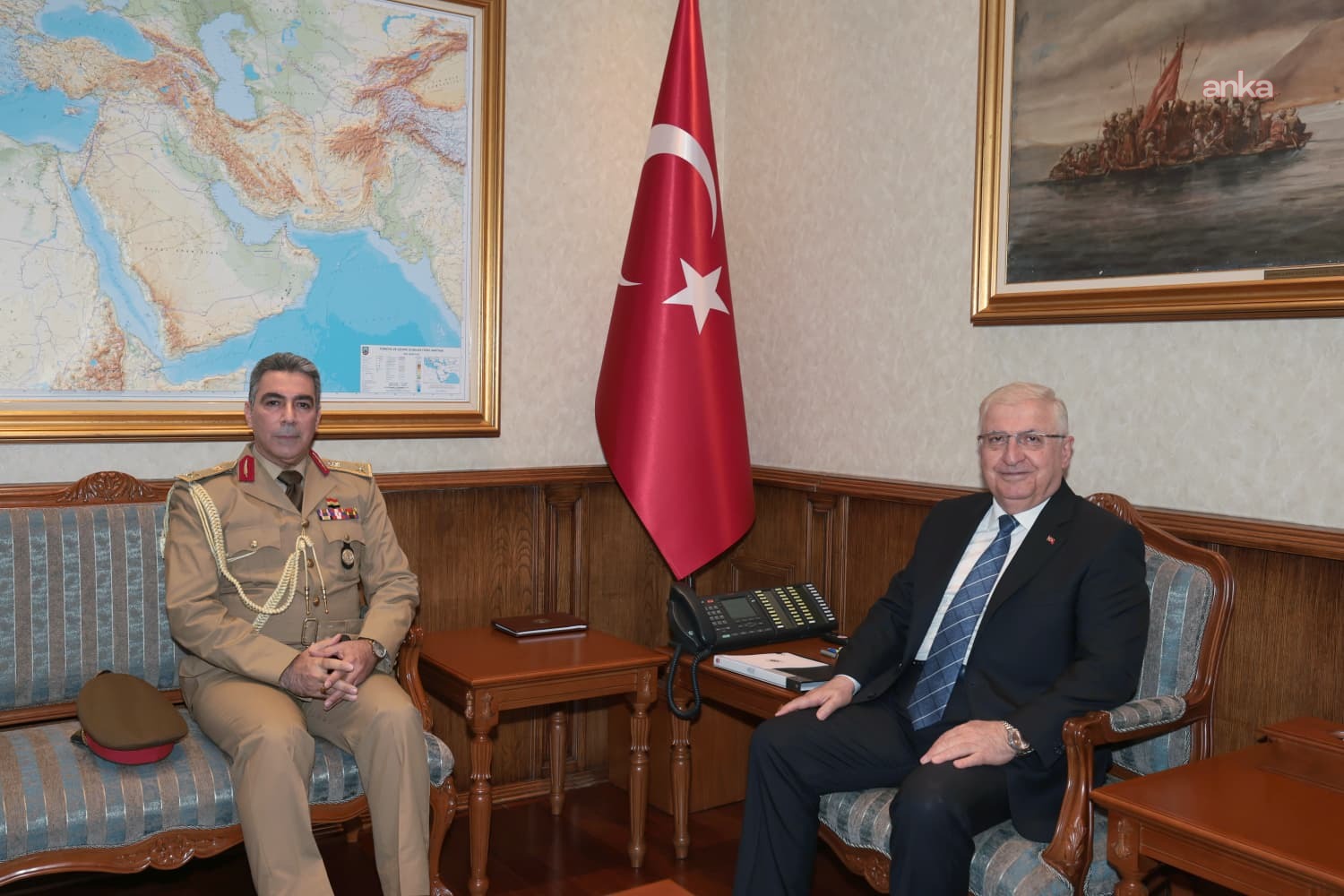 Bakan Güler, Irak'ın Ankara Askeri Ataşesi Tümgeneral Khalil'i kabul etti