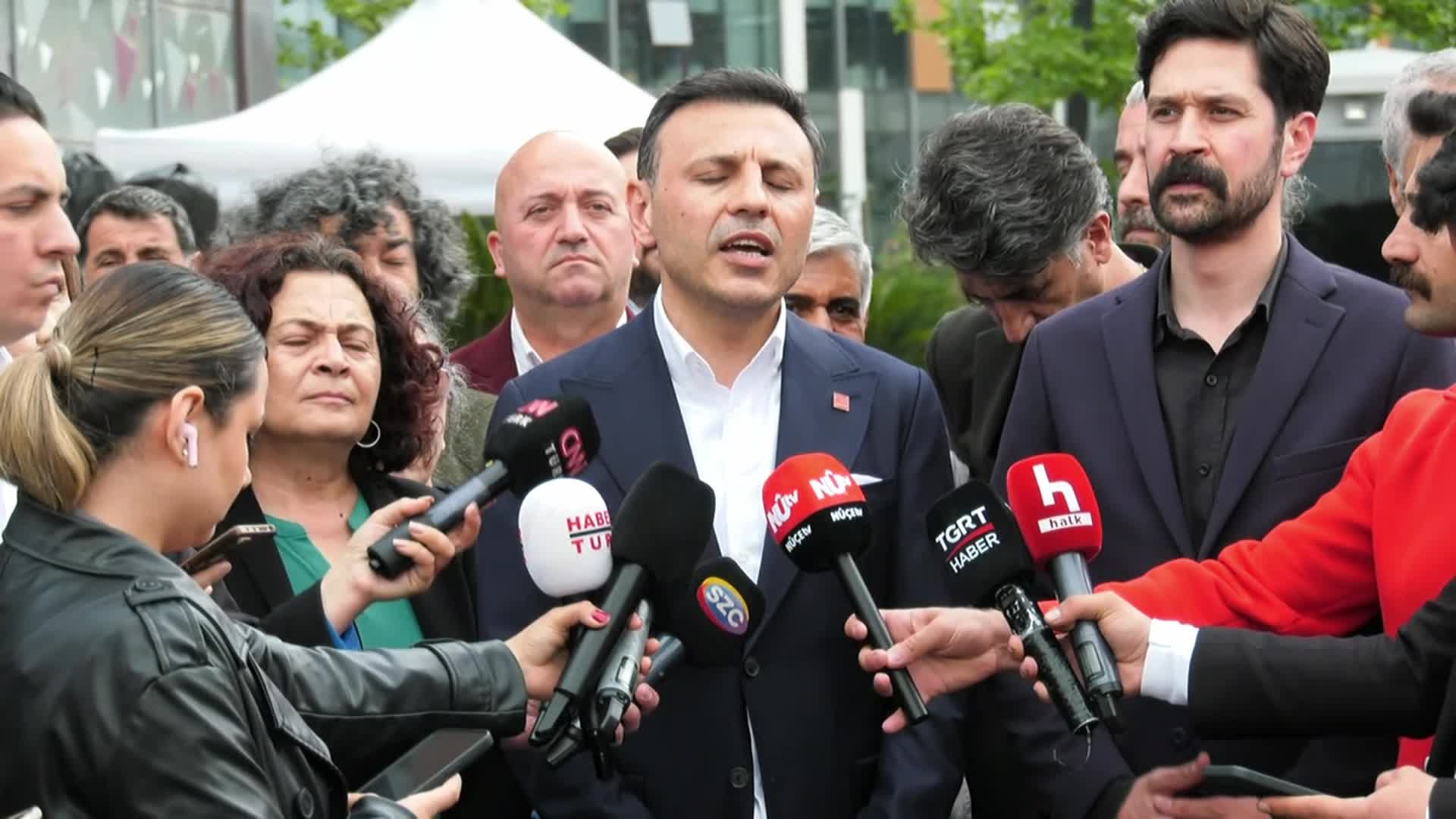 DEM Parti İstanbul İl örgütünden CHP İstanbul İl Başkanlığı’na destek ziyareti