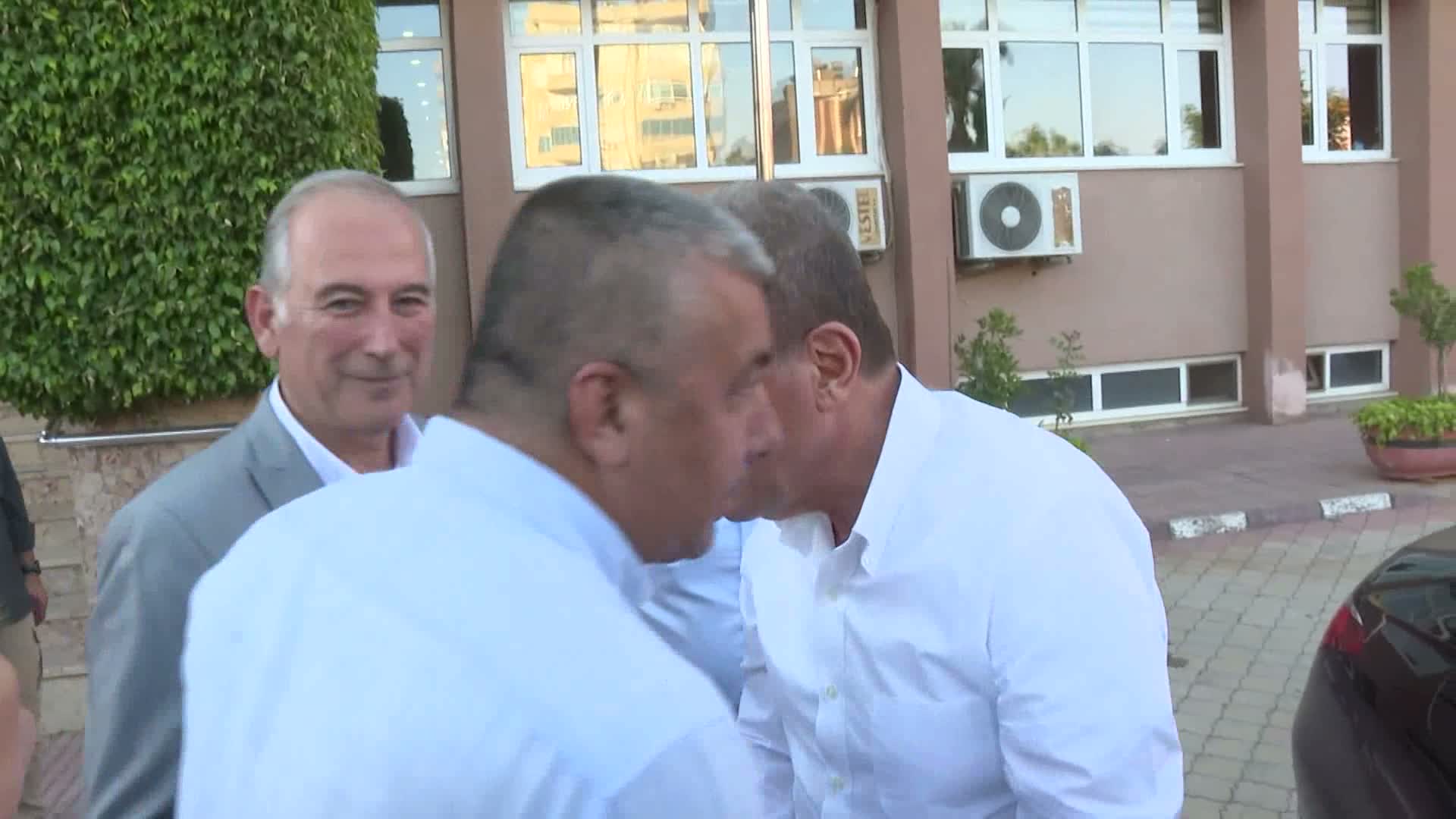 Mersin Büyükşehir Belediye Başkanı Seçer, Uluslararası Kültür ve Muz Festivali'nin açılışına katıldı