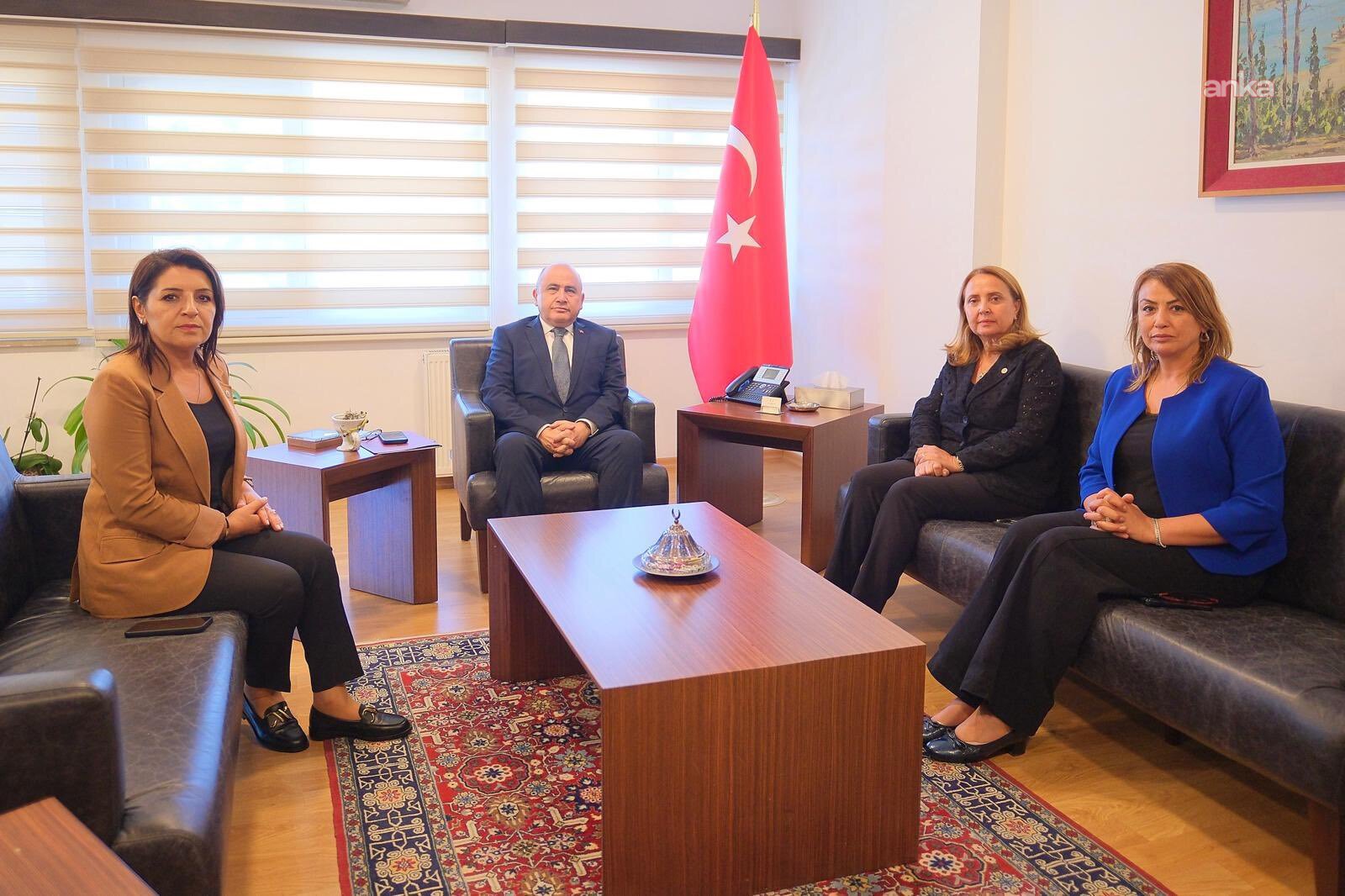 Girne’deki gemi faciası nedeniyle görevlendirilen CHP heyetinden Lefkoşa Büyükelçisi Başçeri’ye ziyaret