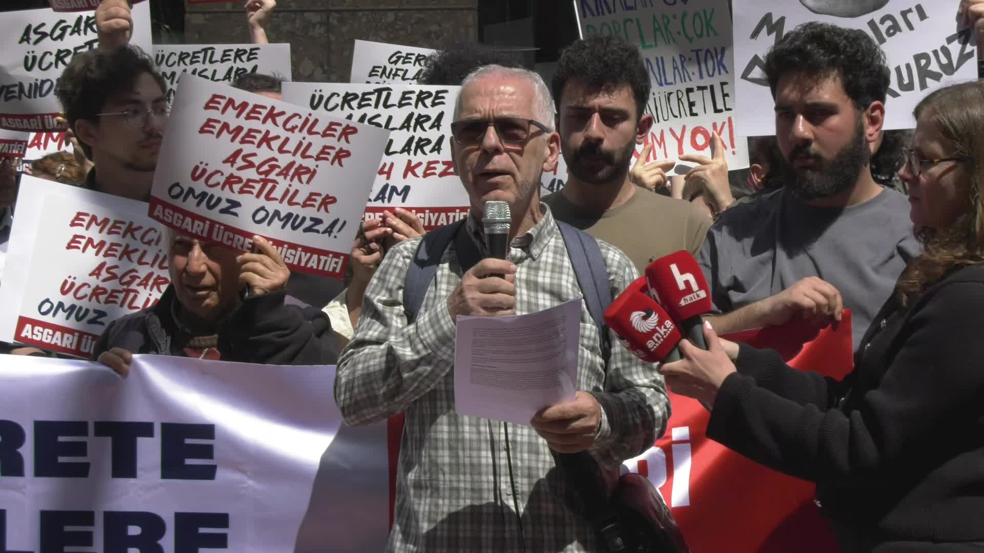Asgari ücrete, emekli aylığına, ücretlere zam talebiyle tencere tavalı eylem
