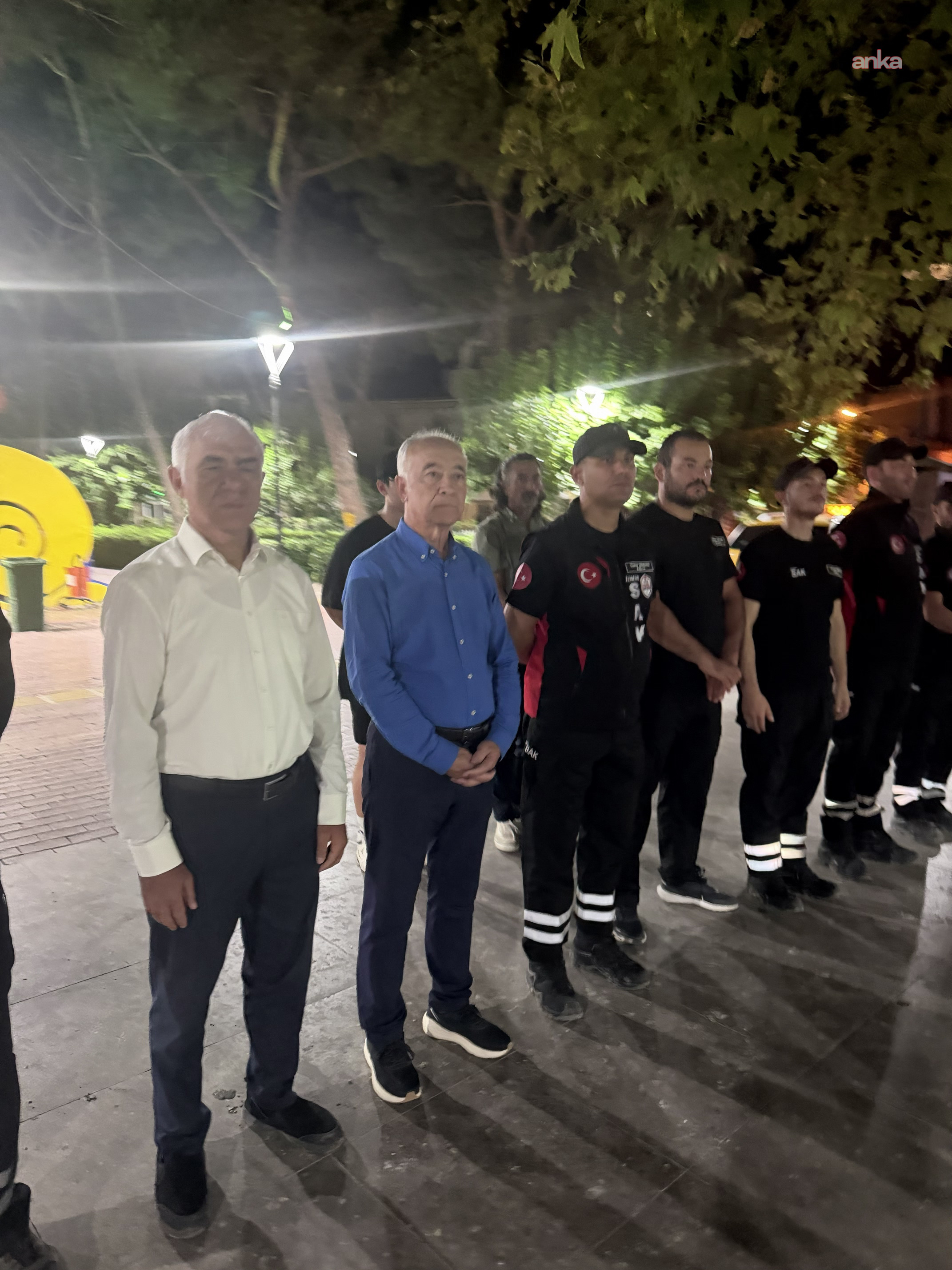 Seferihisar'da Marmara Depremi'nin 27'nci yılında anma programı düzenlendi