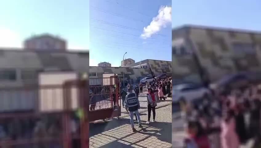 İstanbul Valiliği: Başakşehir'de bir ortaokuldaki öğrenci kavgasına ilişkin soruşturma başlatıldı
