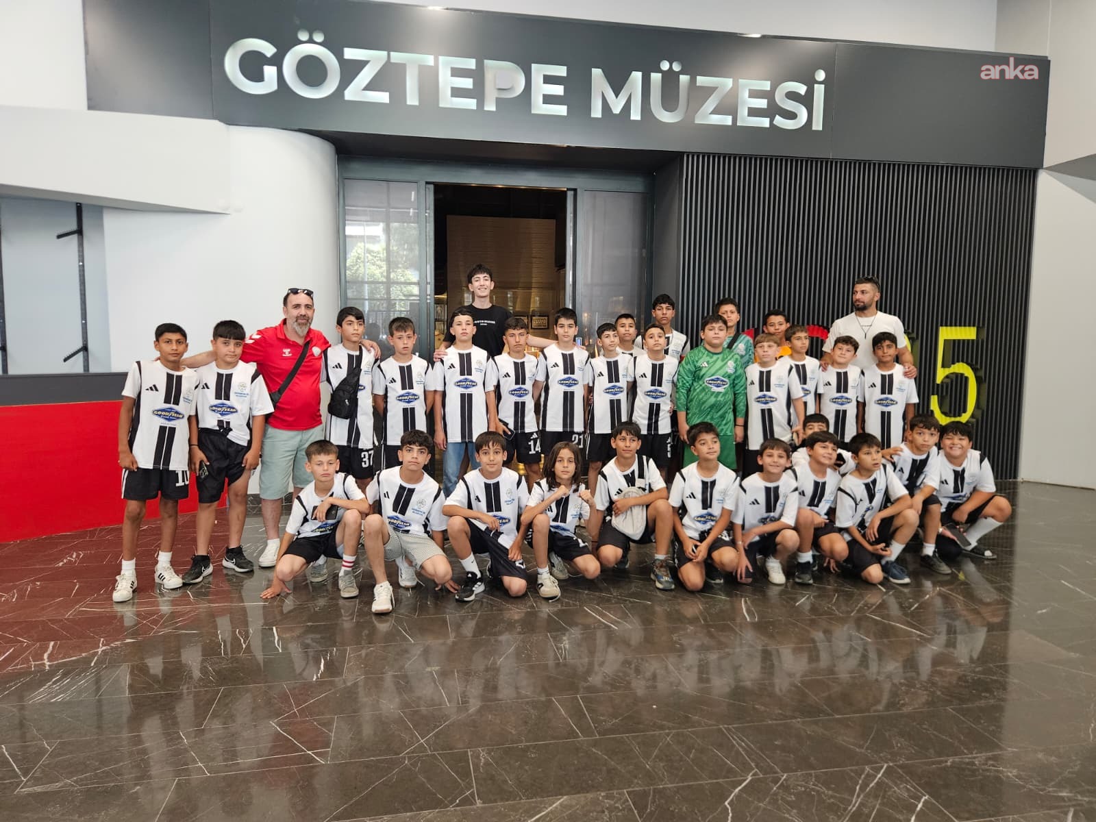 Germencik Belediyespor U11 Takımı'ndan Göztepe'ye ziyaret