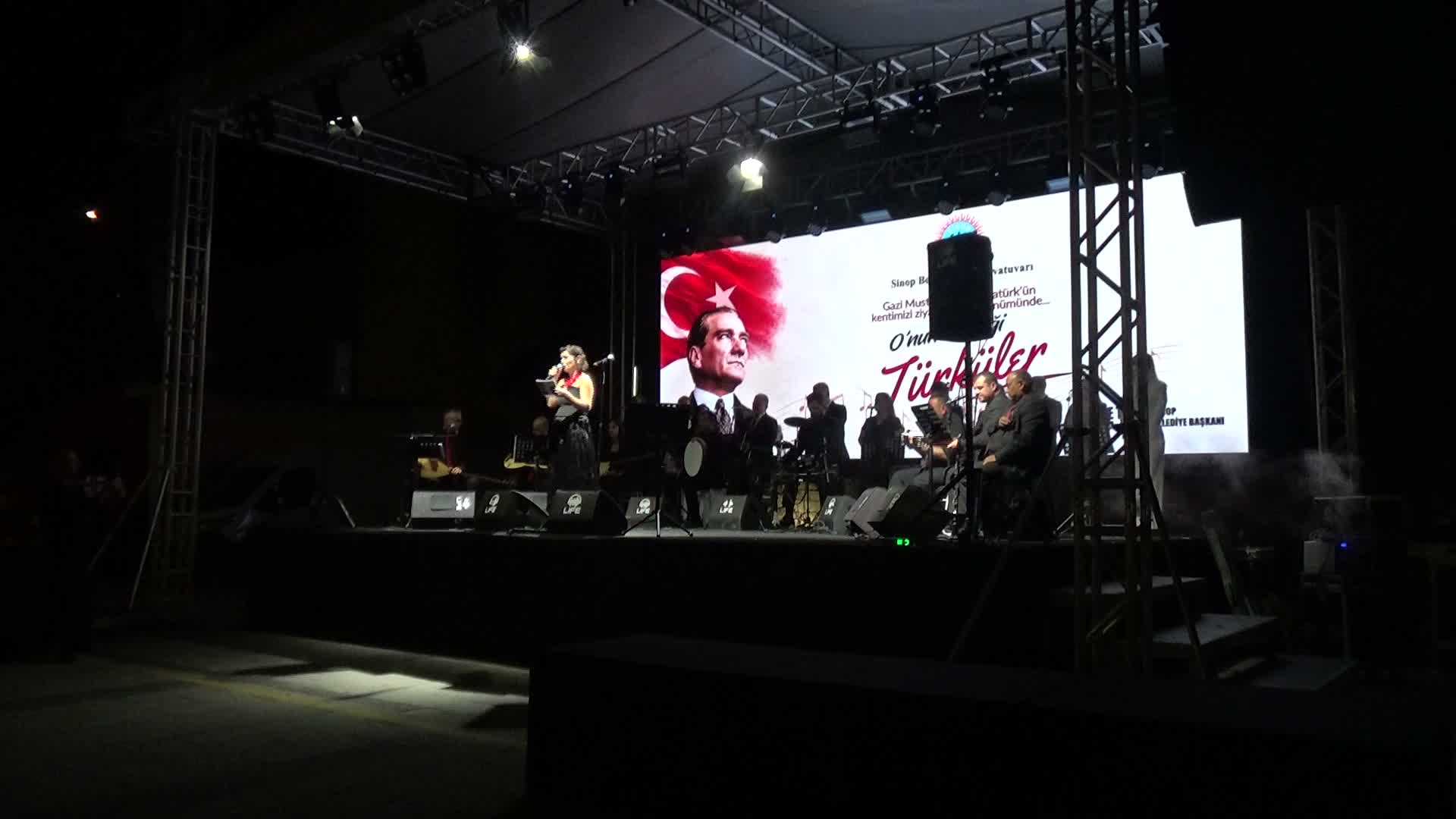 Sinop'ta Atatürk'ün sevdiği türküler seslendirildi