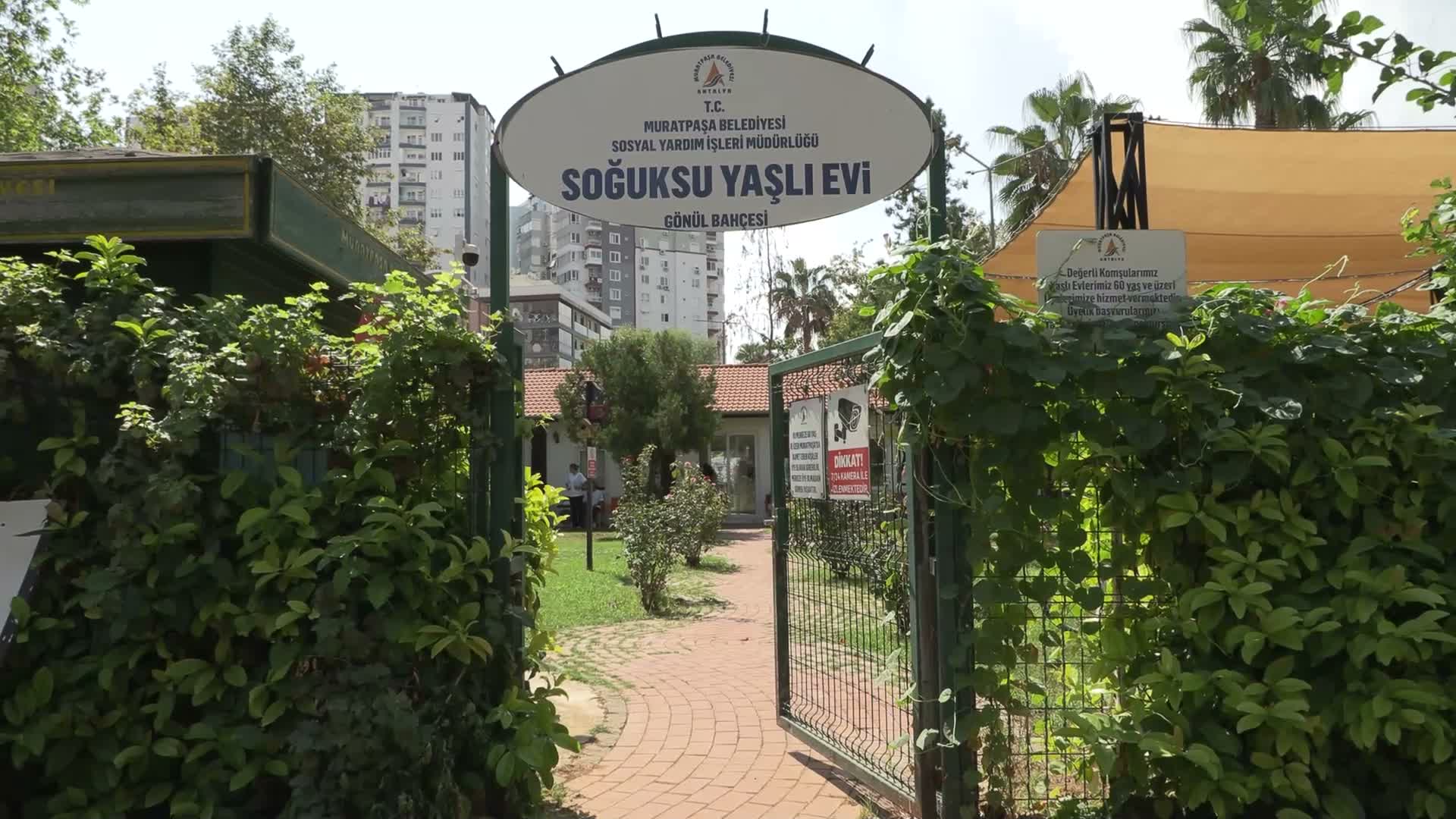 Muratpaşa Belediyesi'nden, Dünya Alzheimer Günü'ne özel etkinlik: "Hatıralar Paylaştıkça Yaşa"