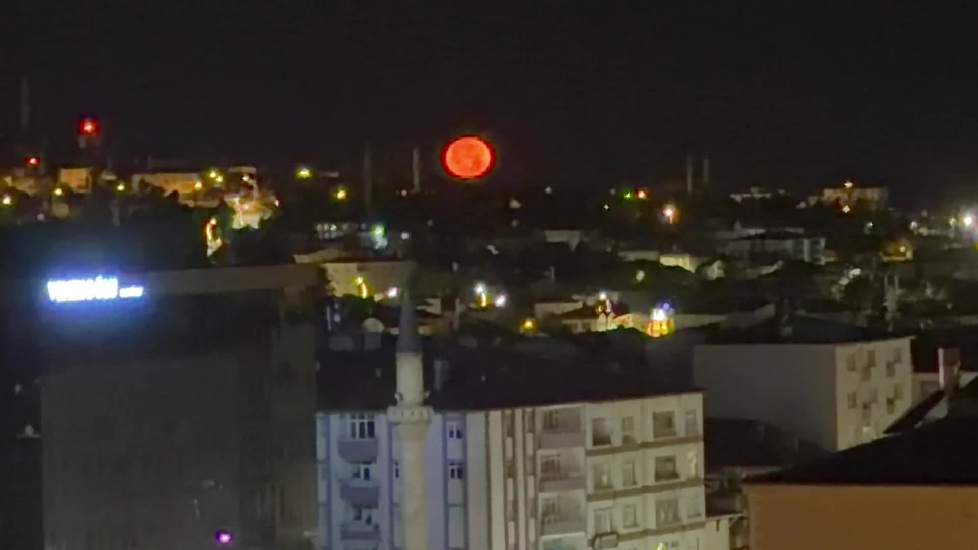 "Çilek Dolunayı" Yozgat’ta da görüldü