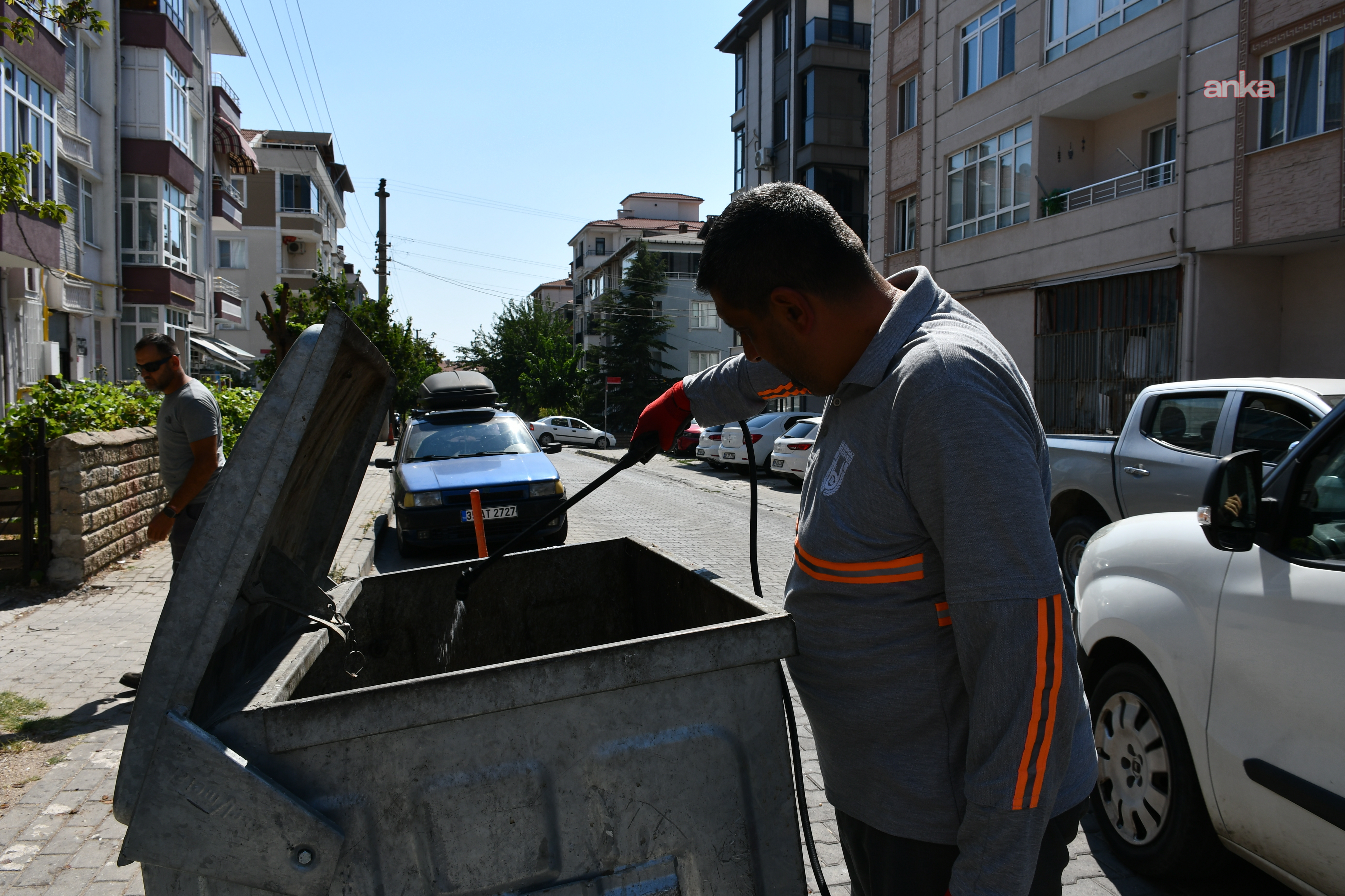 Lüleburgaz’da 4 bin konteyner düzenli olarak dezenfekte ediliyor