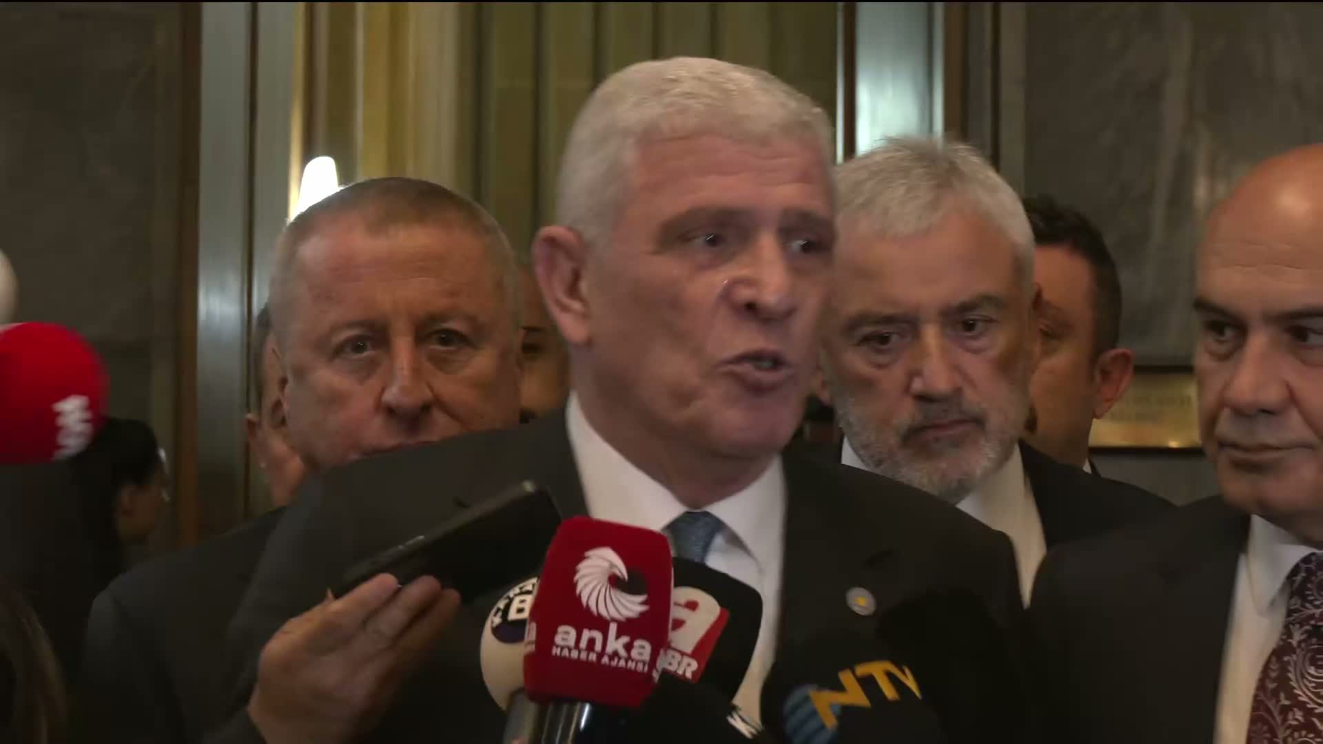 Halk TV’ye kayyım atandı... Müsavat Dervişoğlu: “İktidar kendi sonunu hazırlıyor”