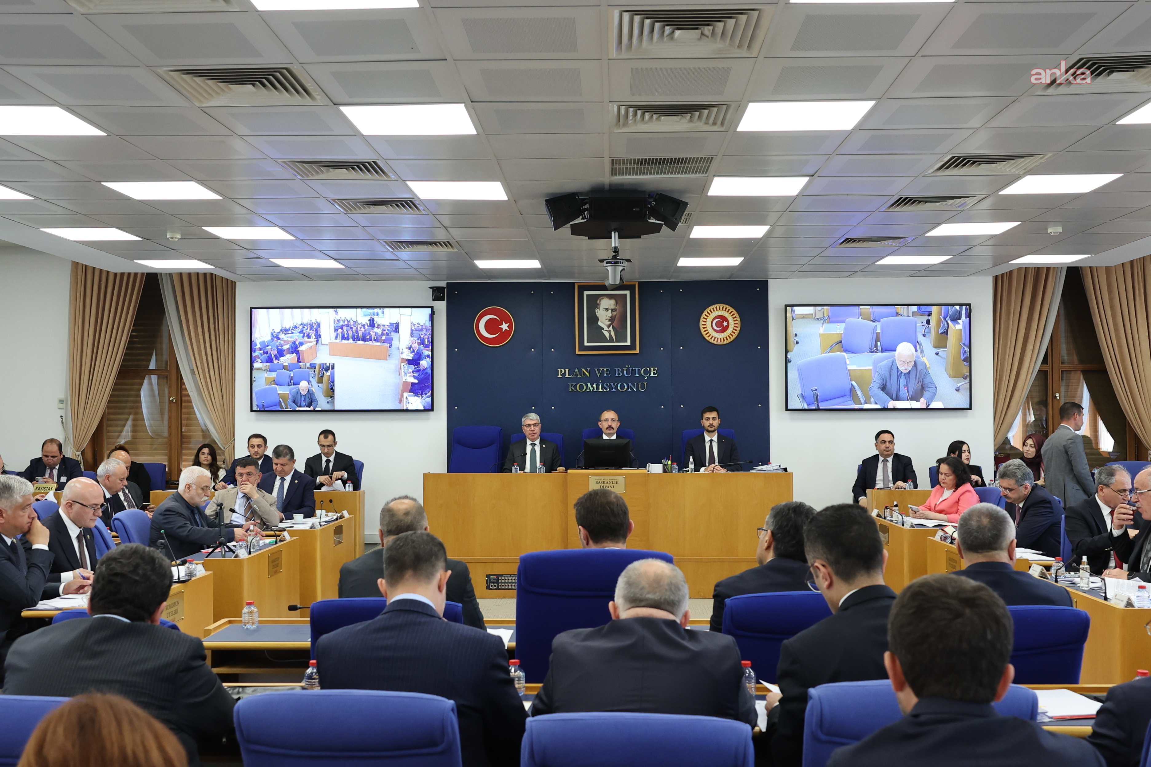 CHP’den torba kanun teklifine muhalefet şerhi: "6 ve 17'nci madddeler Anayasa'ya aykırı"