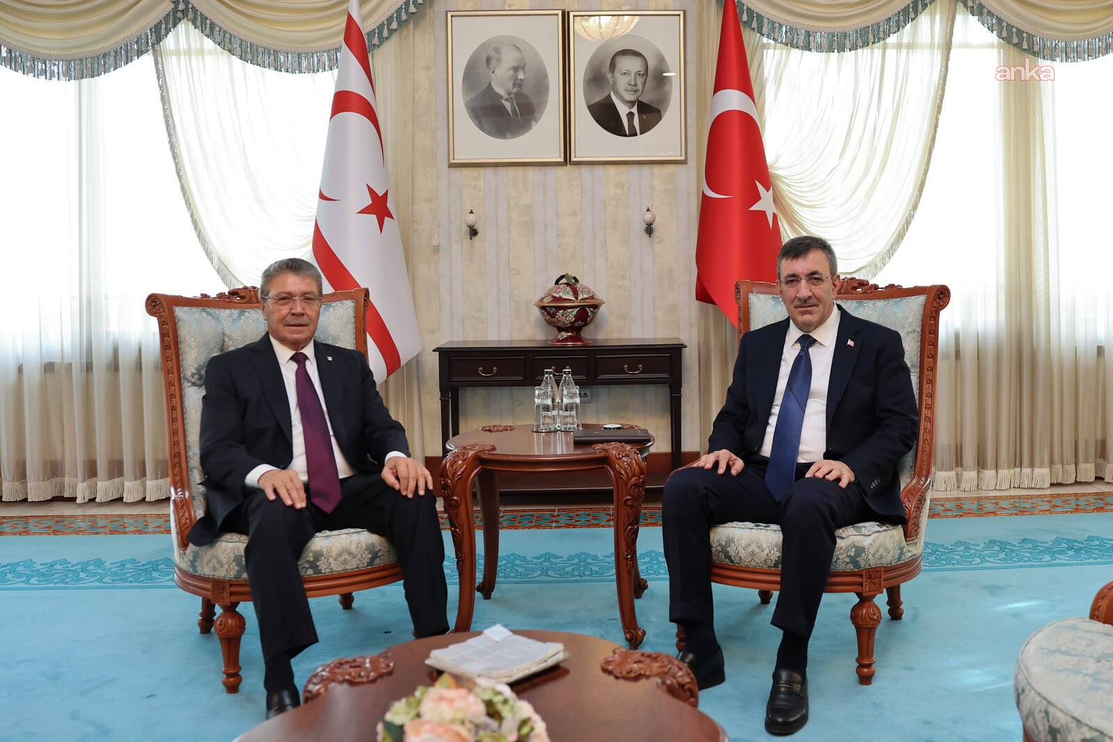 KKTC Başbakanı Üstel, Cumhurbaşkanı Yardımcısı Yılmaz ile bir araya geldi