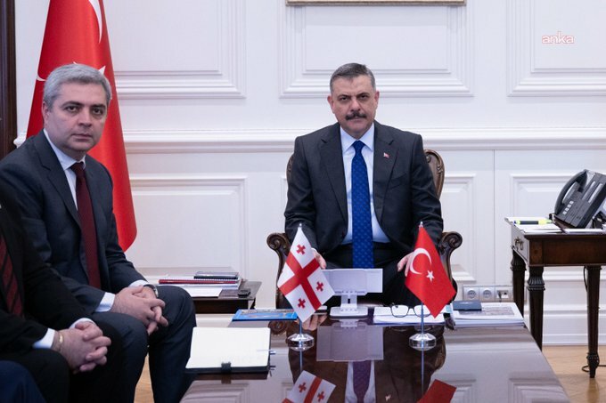 Bakan Çiftçi, Gürcistan'ın Ankara Büyükelçisi Kalandia ile görüştü