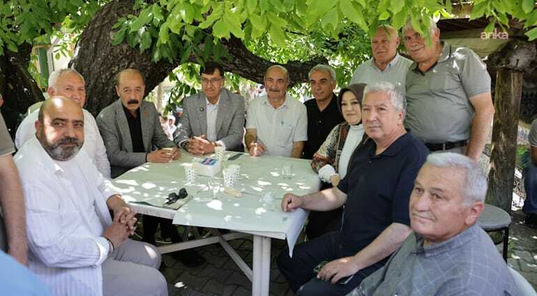Kütahya Belediye Başkanı Kahveci, Muharrem ayı hayır yemeğinde vatandaşlarla buluştu