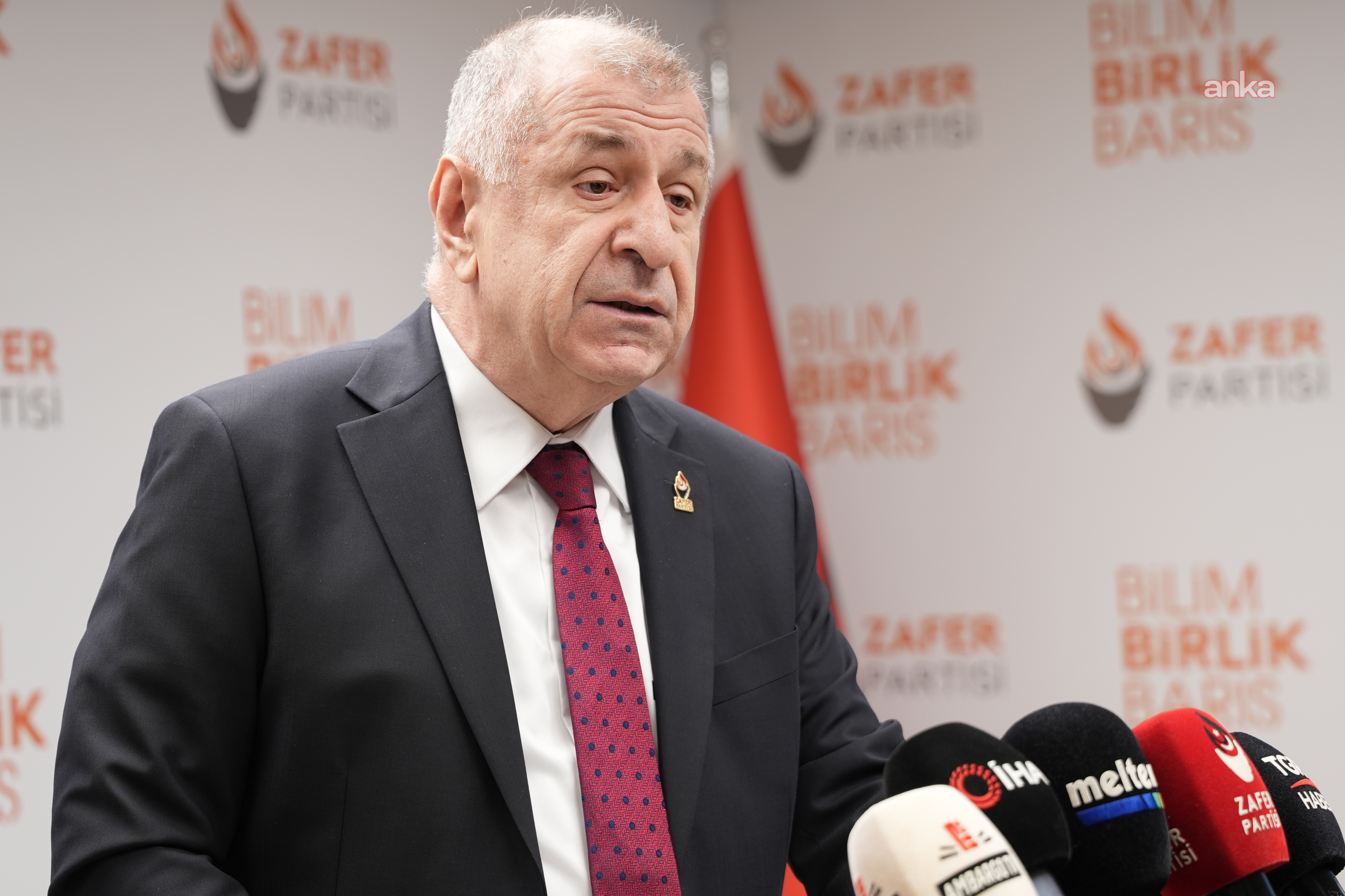 Ümit Özdağ'dan, iktidara 12. Yargı Paketi tepkisi: Hiç işi uzatmayın. Anayasa'yı kaldırın, yasaları iptal edin