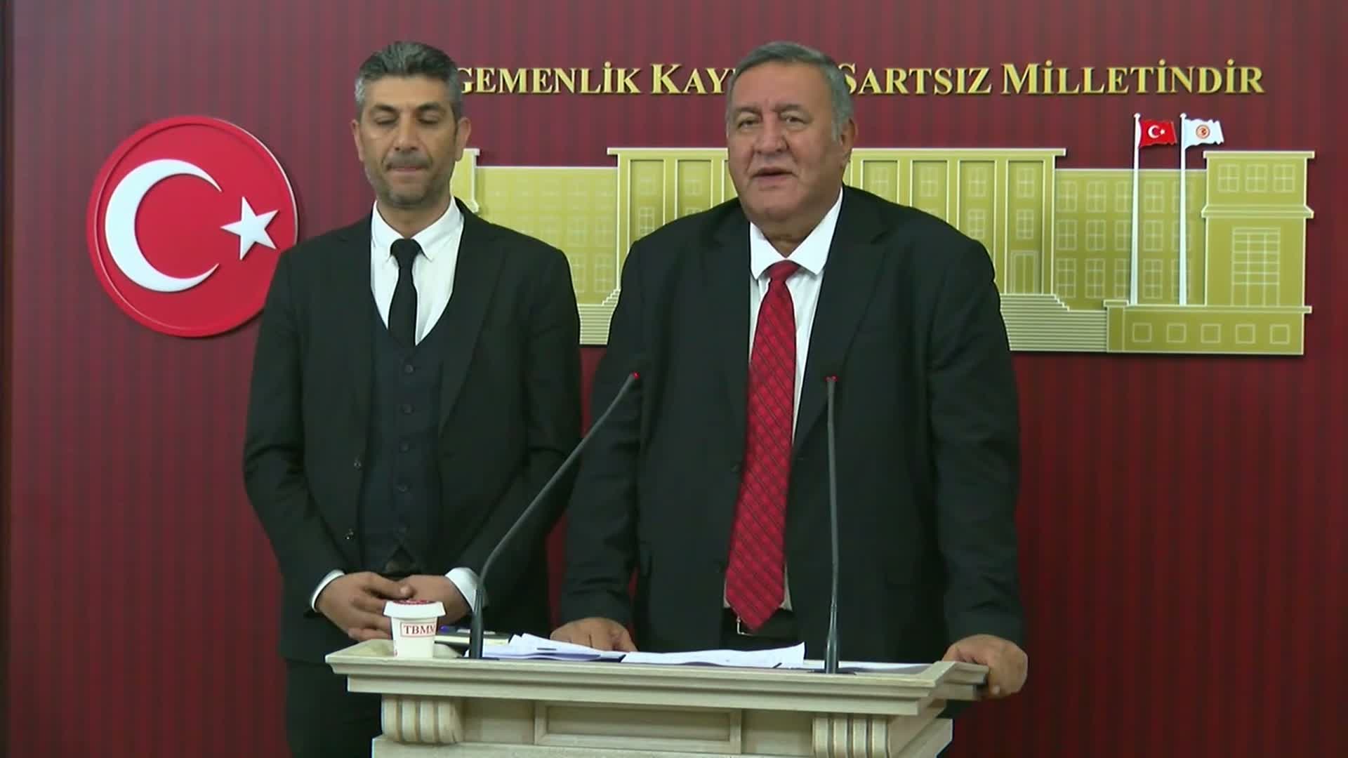 CHP'li Gürer: "Çalışma yaşamının sorunlardan arındırılması gerekiyor"