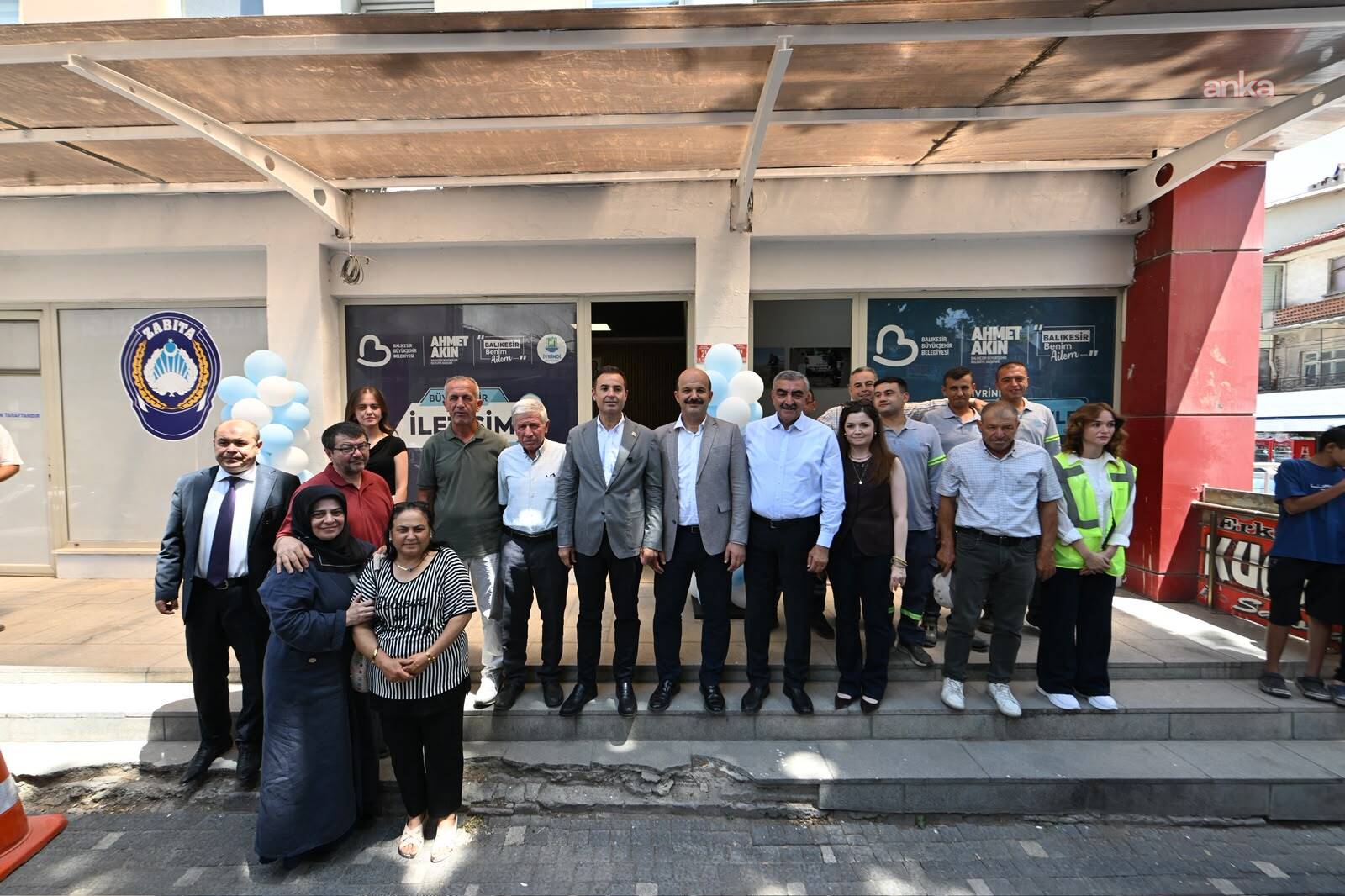 Balıkesir Büyükşehir Belediye Başkanı Akın, İvrindi’de yeni yatırımları hizmete açtı