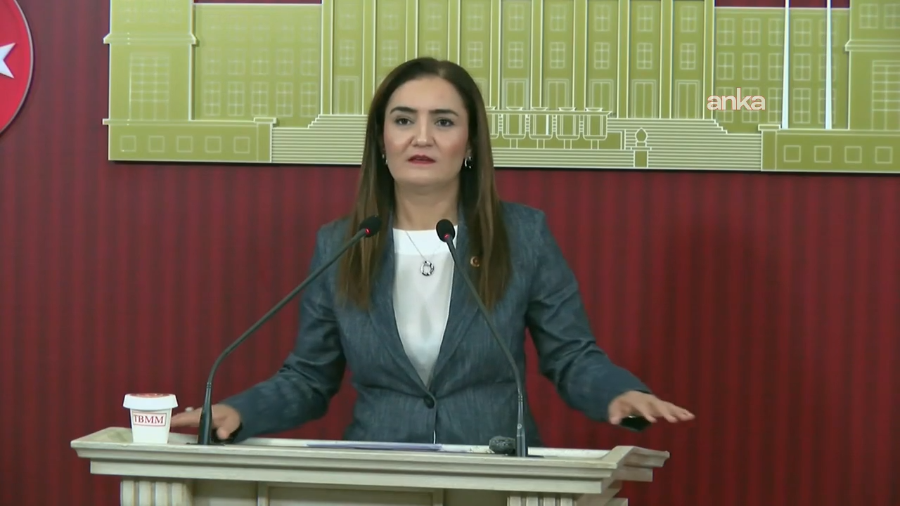CHP Grup Başkanvekili Kılıç: Çiğli Belediye Başkanımız Onur Emrah Yıldız’ın aracına yönelik silahlı saldırıyı kınıyorum