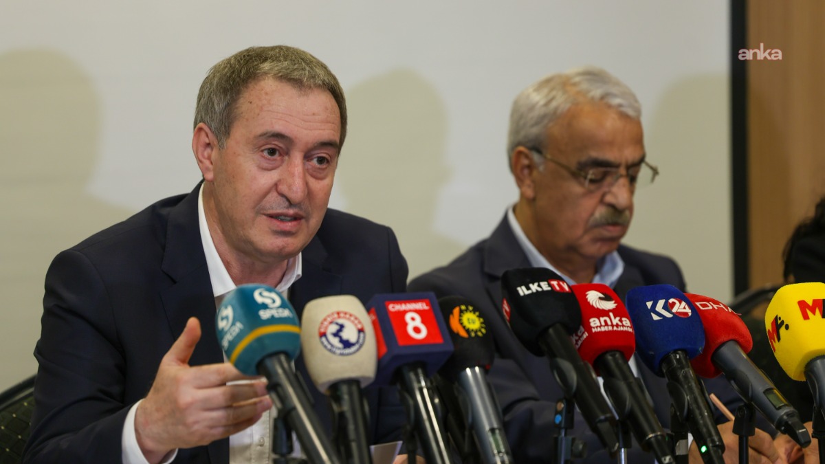 "Tek taraflı adımlar yeterince atıldı, iktidarın da somut adım atması gerekiyor"