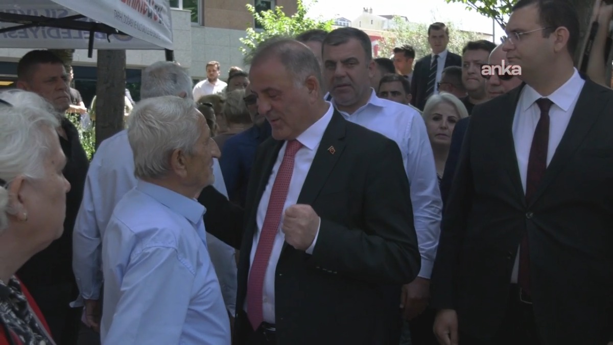 İBB Başkanvekili Nuri Aslan'dan Silivri'ye destek ziyareti