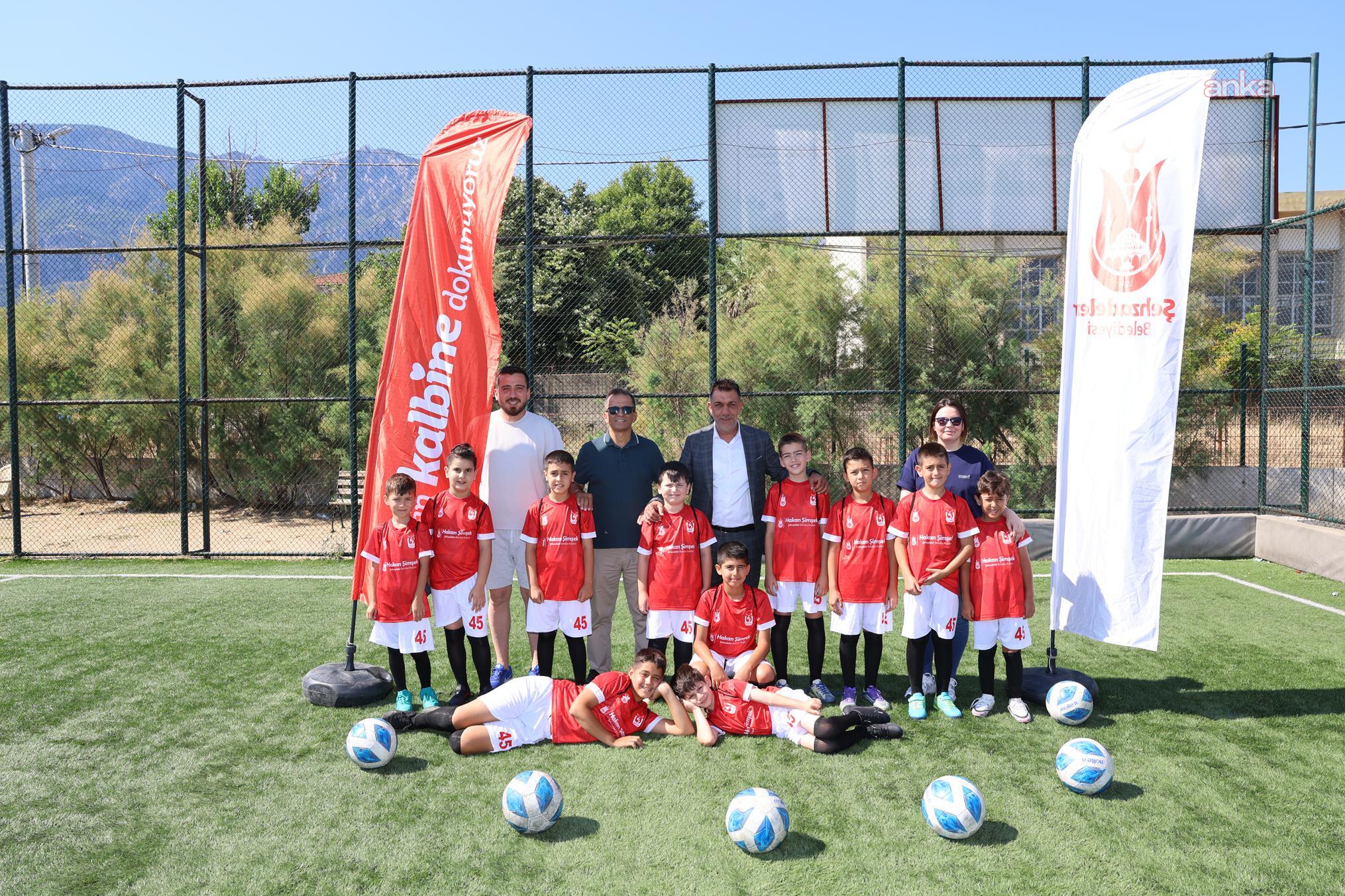 Şehzadeler Belediyesi'nin  yaz futbol kursları başladı