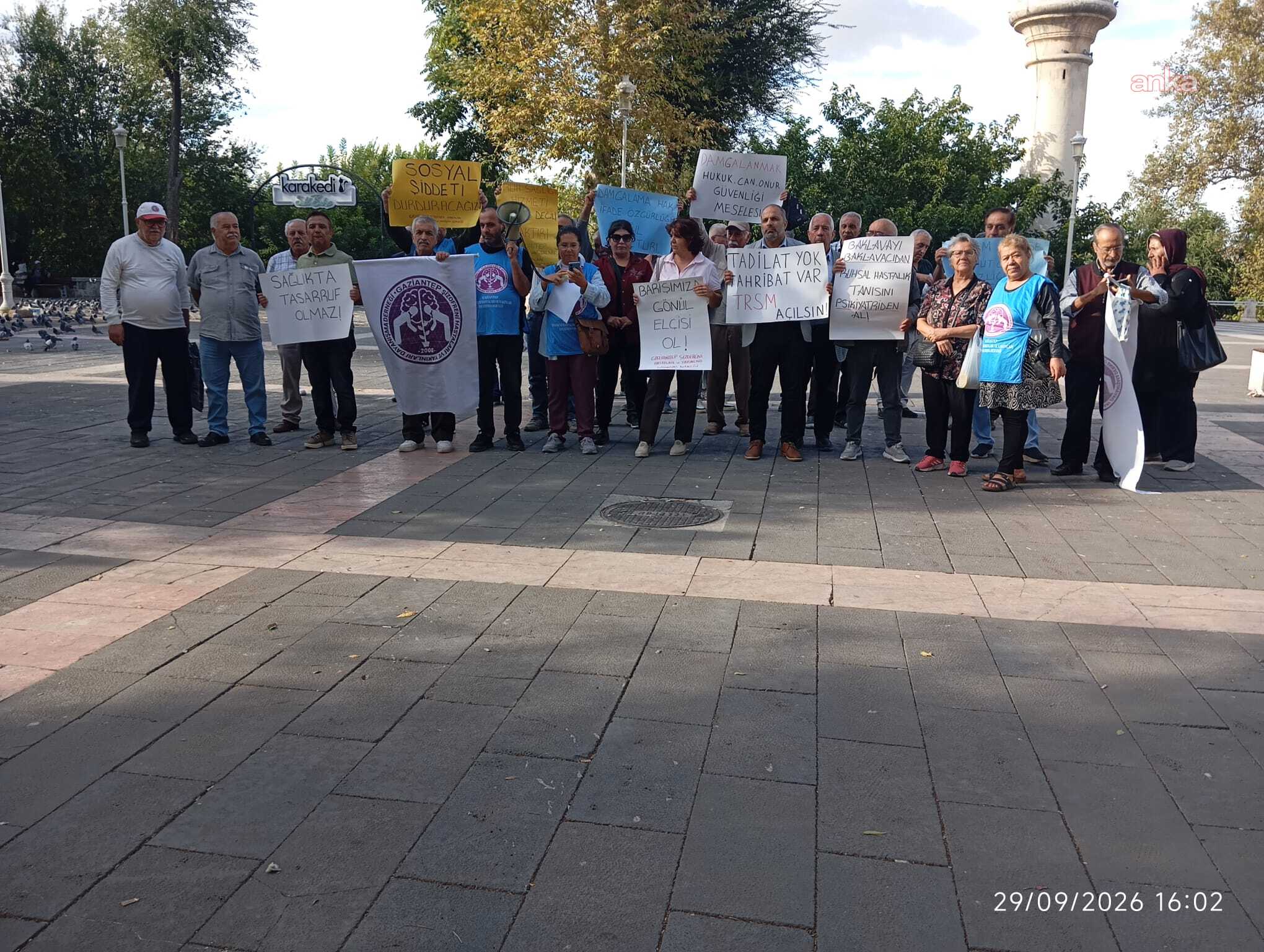Şizofreni Hastaları ve Yakınları Dayanışma Derneği'nden çağrı: Gaziantep Üniversitesi Toplum Ruh Sağlığı Merkezi yeniden açılmalı