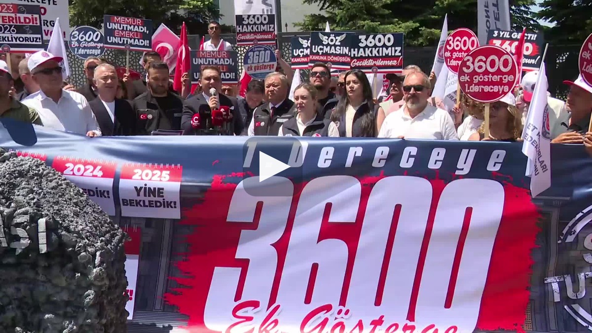 DMK'dan Çalışma Bakanlığı önünde eylem: Ek zam ve 3600 ek gösterge verilsin