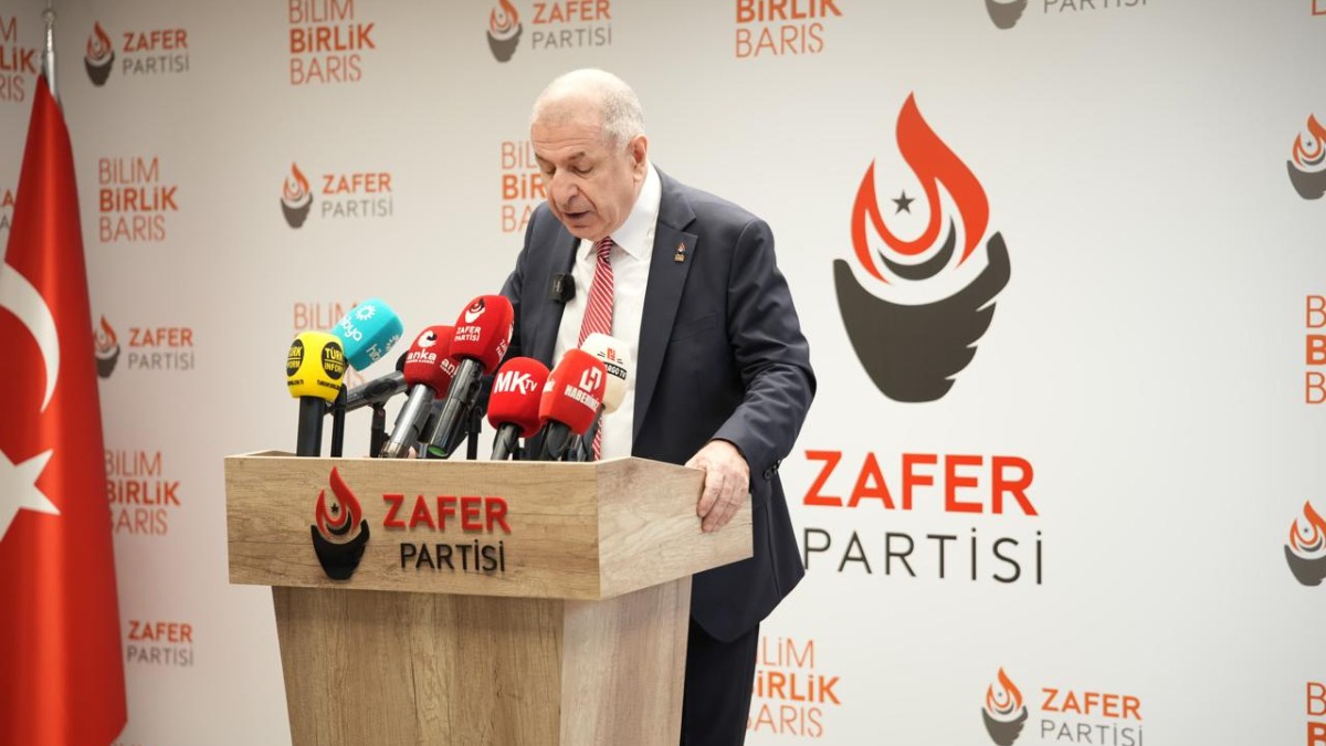 Ümit Özdağ: “AK Parti, Türkiye'yi mutlak butlan ve kayyum ülkesi haline getirdi”