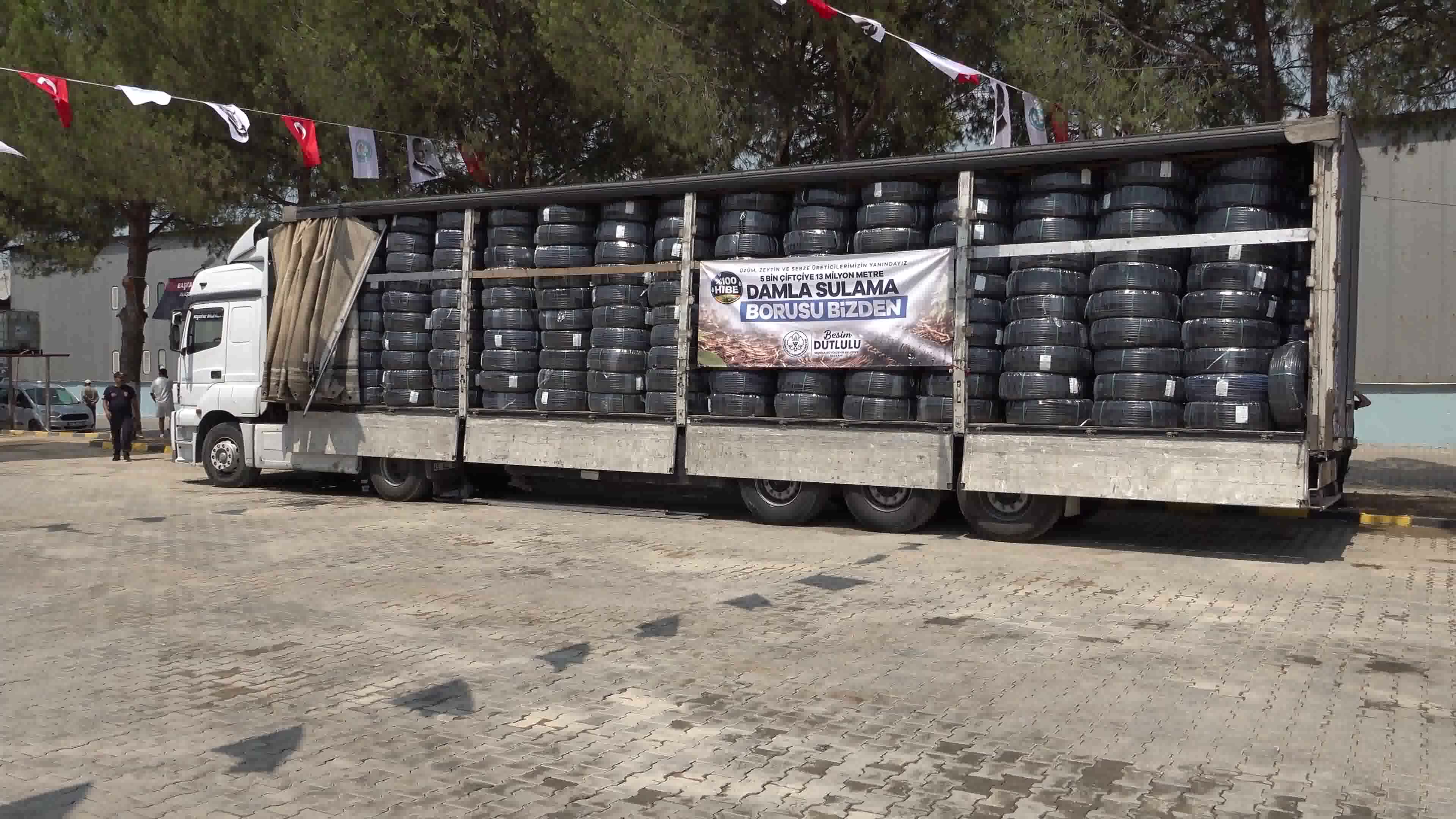 Manisa Büyükşehir Belediyesi'nden Alaşehir’e 13,2 milyon TL’lik damla sulama desteği