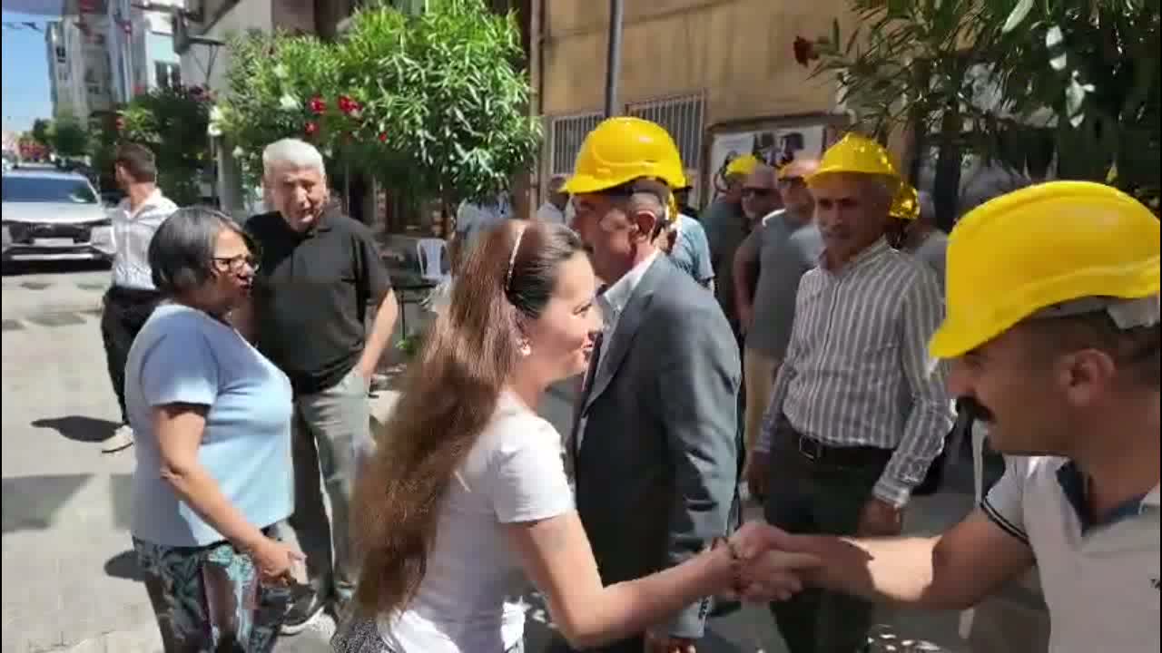 Bağımsız Maden-İşçileri Sendikası'ndan CHP Manisa İl Başkanlığı'ndan alınan Özalper'e destek ziyareti