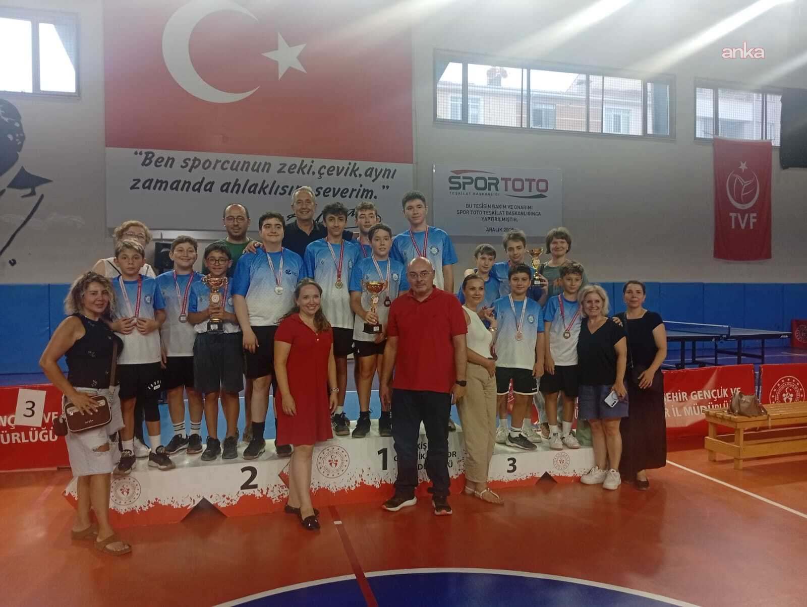 Eskişehir Kulüpler Arası Gençler İl Birinciliği'nde şampiyon Büyükşehir Spor Kulübü oldu