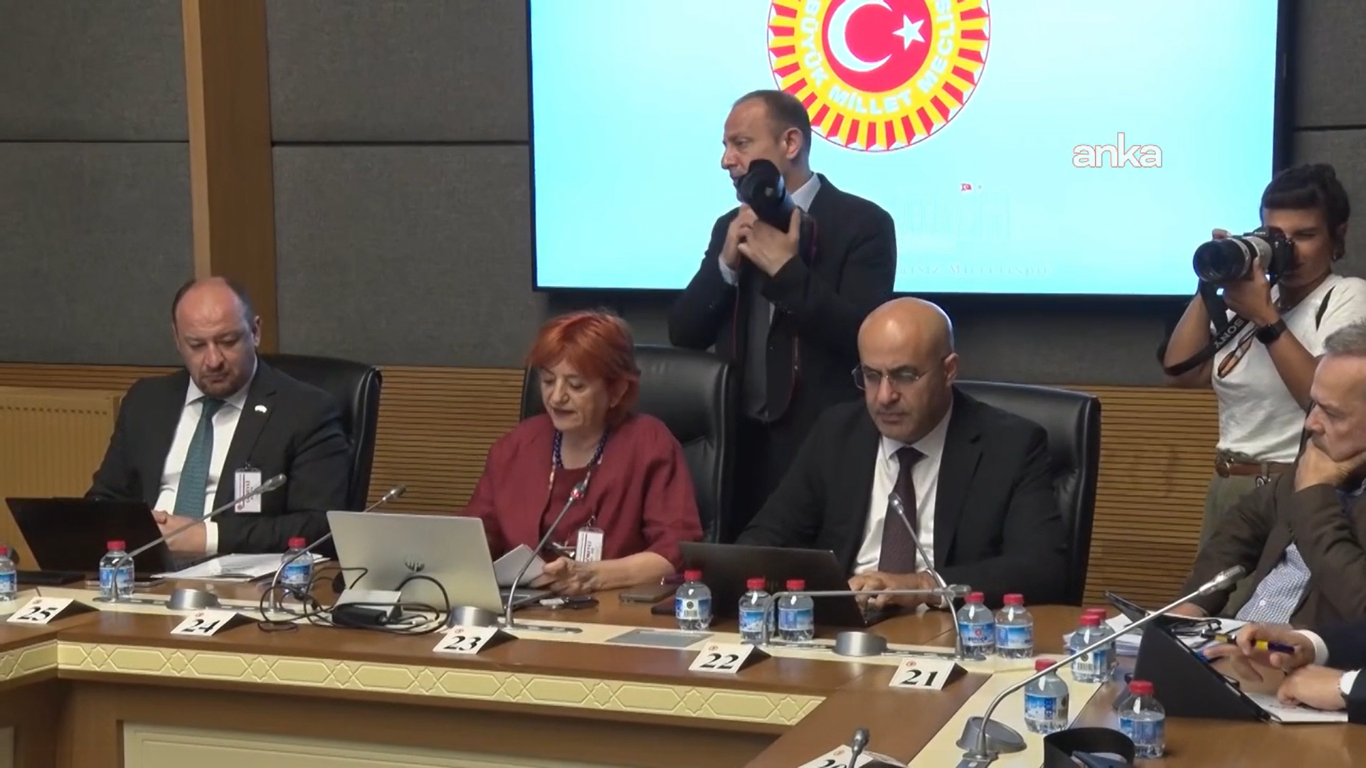 TBMM'de araştırma komisyonunda sunum yapan avukatın tepki çeken sözlerinin tutanaktan çıkarılması kararlaştırıldı
