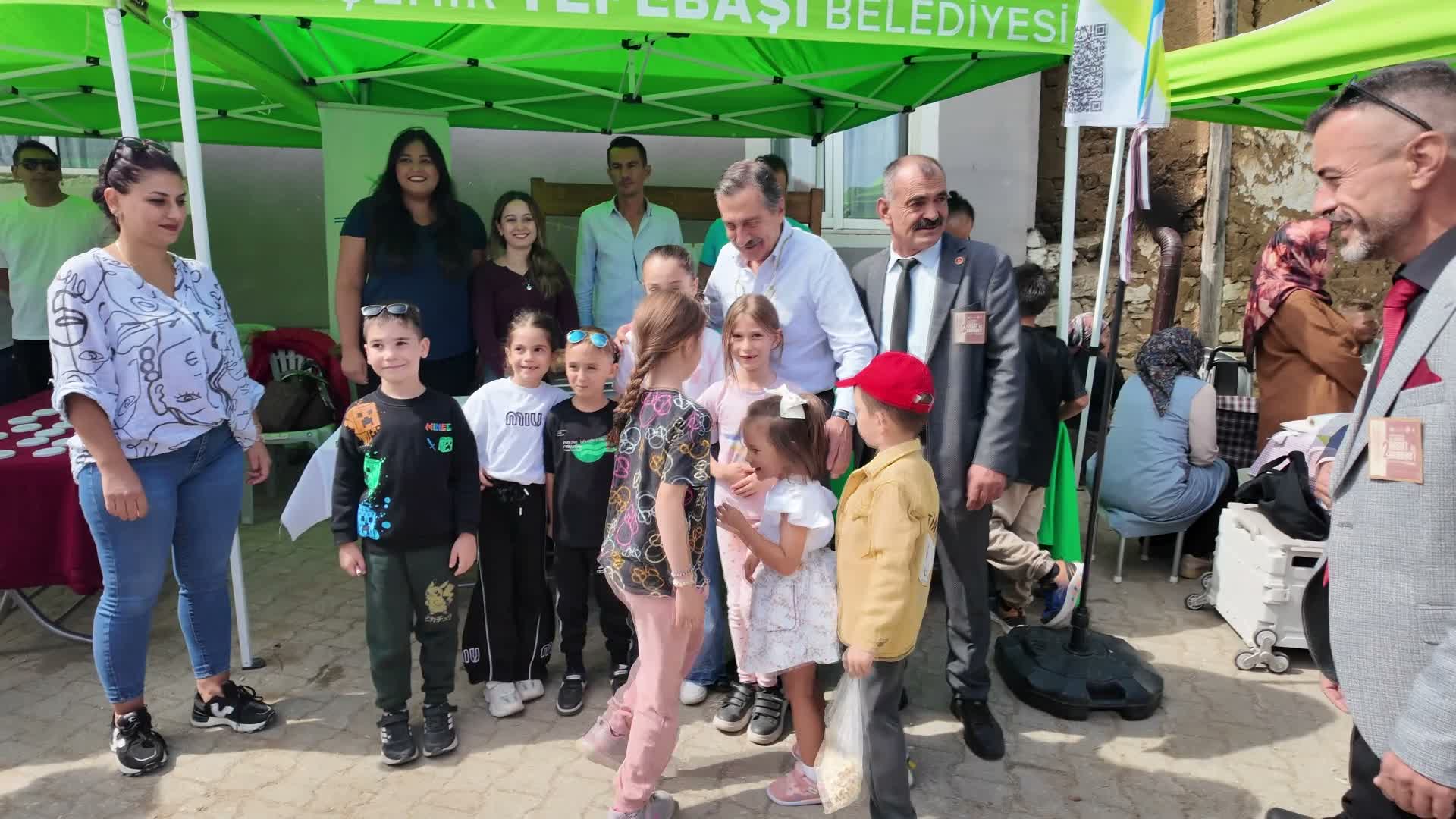 Tepebaşı Belediyesi’nden Uludere’de hasat ve bereket buluşması