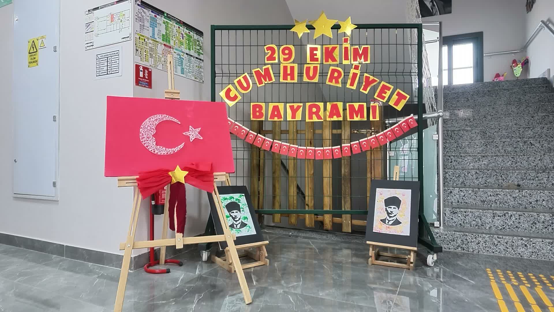 Mersin’de çocuklar Cumhuriyet Bayramı’nı renkli gösterilerle kutladı