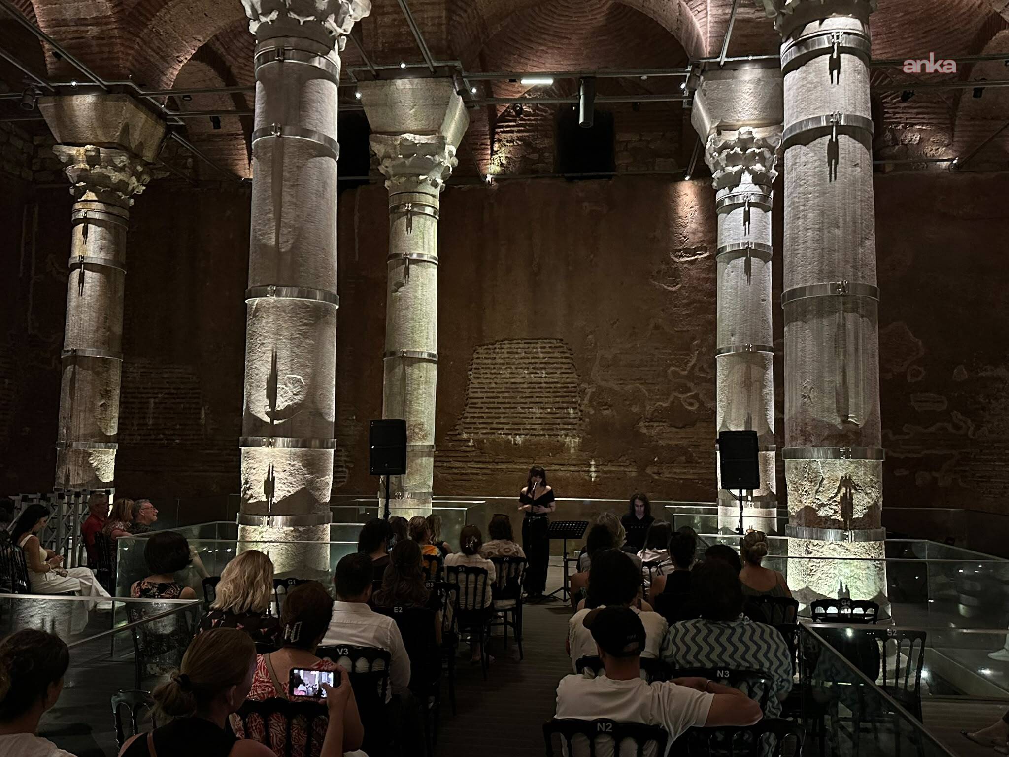 Şerefiye Sarnıcı 1600 yıllık tarihiyle sanat ve müziğe ev sahipliği yapıyor