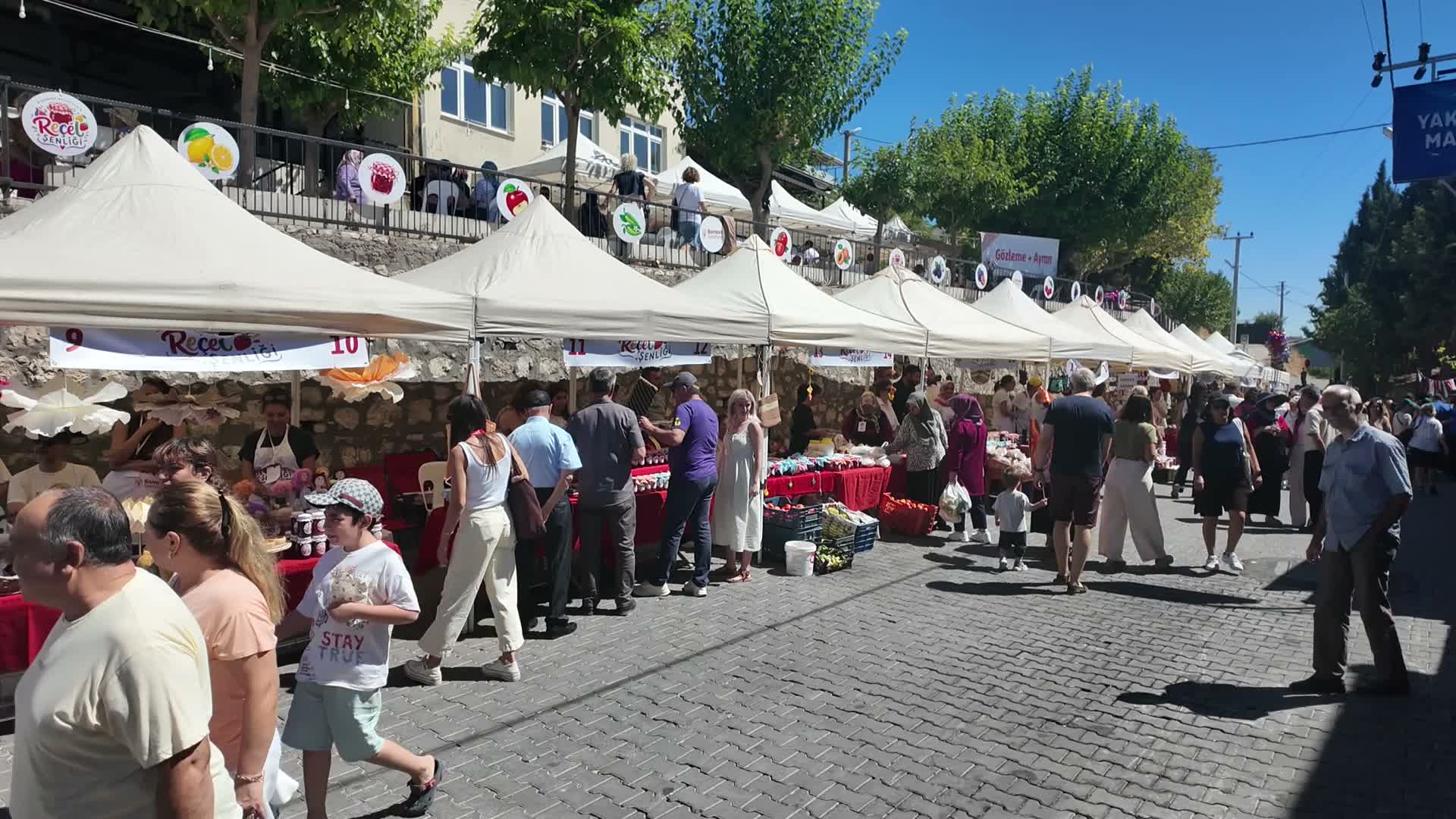 Bornova’da Reçel Şenliği’ne büyük ilgi