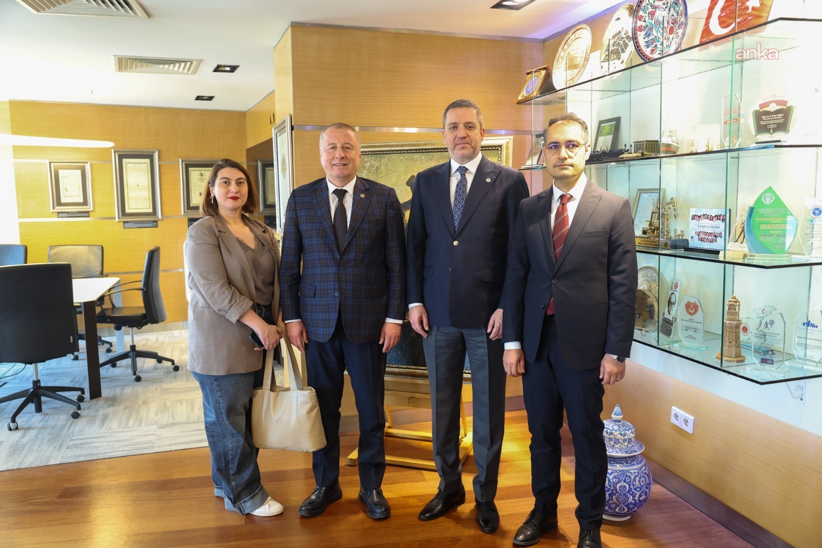 İYİ Parti heyetinden TBB'ye ziyaret