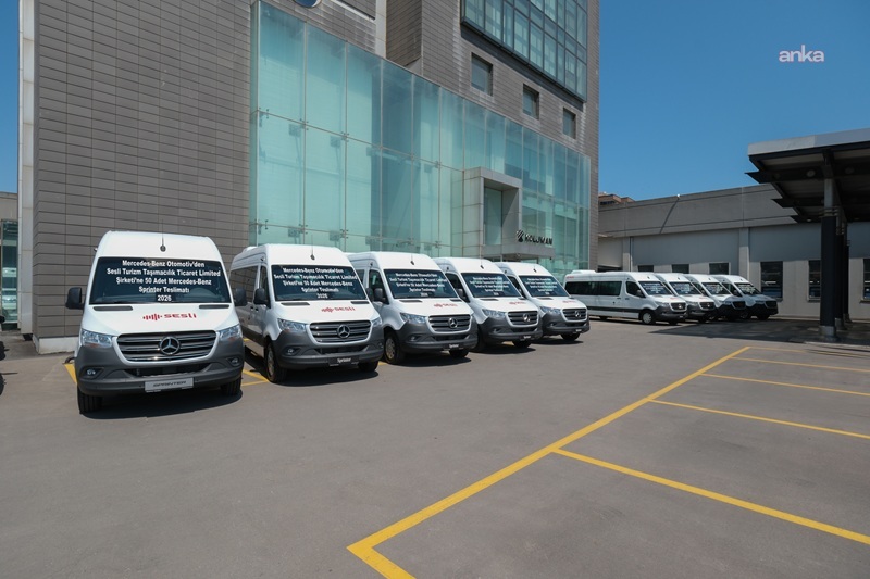 Mercedes-Benz’den Sesli Turizm’e 50 adet Sprinter teslimatı