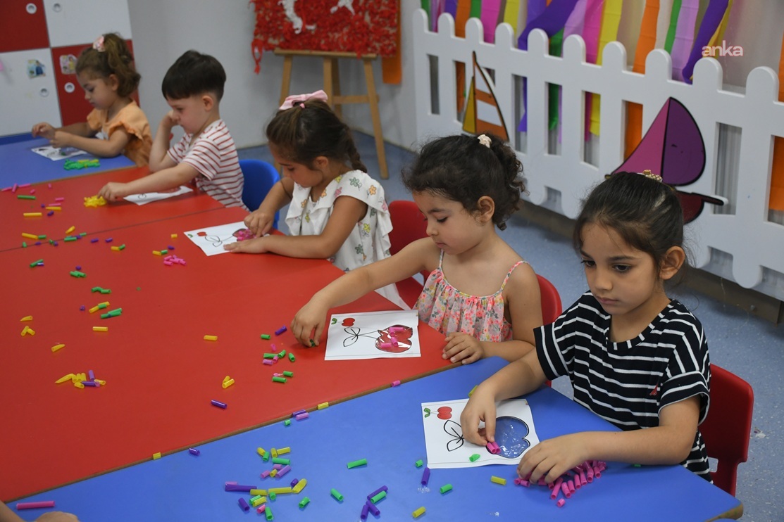 Kuşadası Belediyesi Çocuk Gelişim Merkezi, yaz aylarında da hizmet verecek
