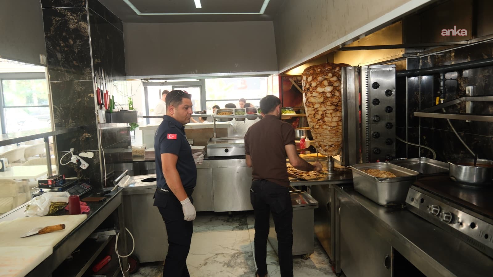 Ceyhan Belediyesi ekiplerinden döner satışı yapan işletmelere denetim