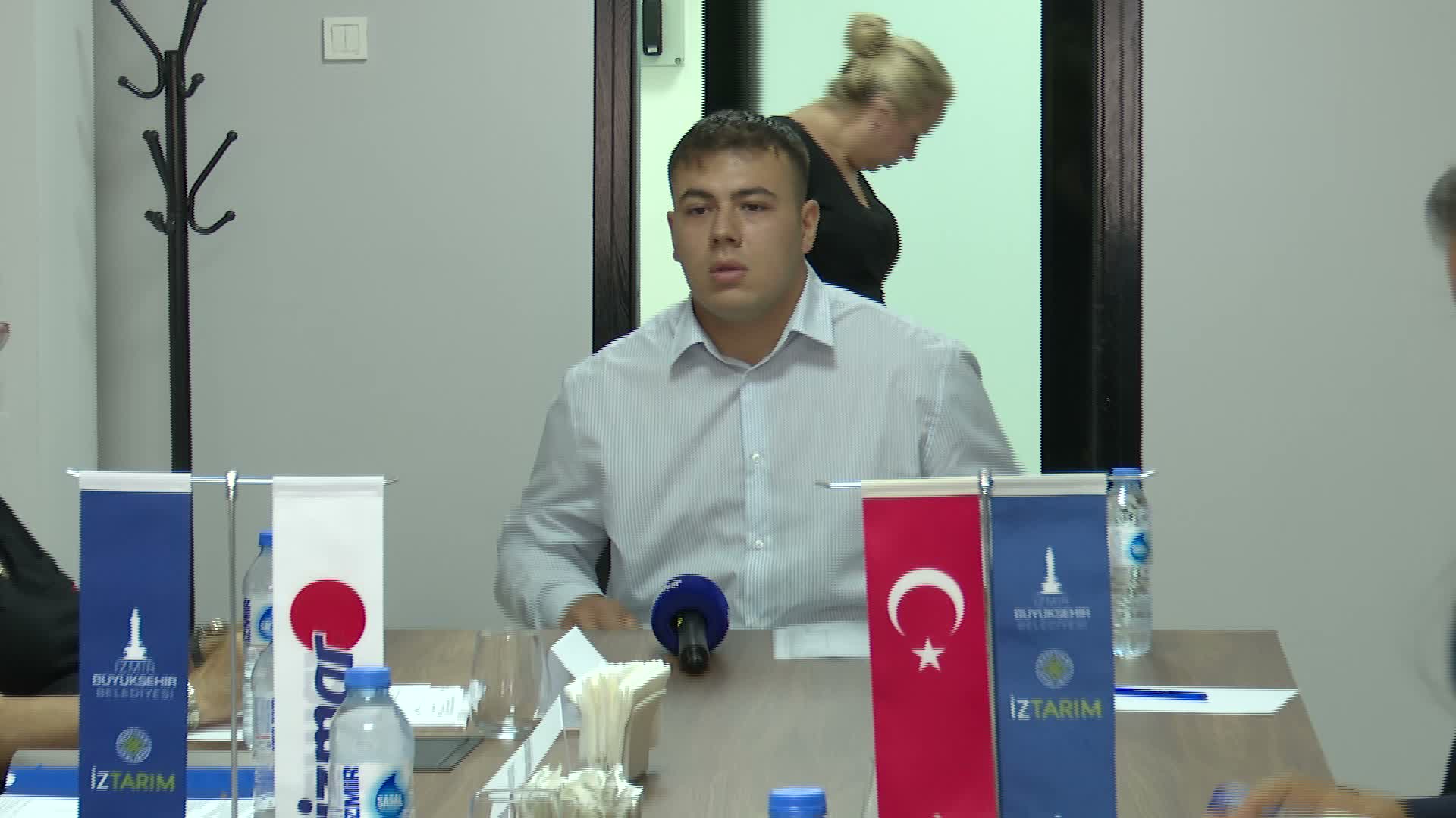 İzmir Büyükşehir Belediyesi'nde işe alımlar İzleme Kurulu gözetiminde