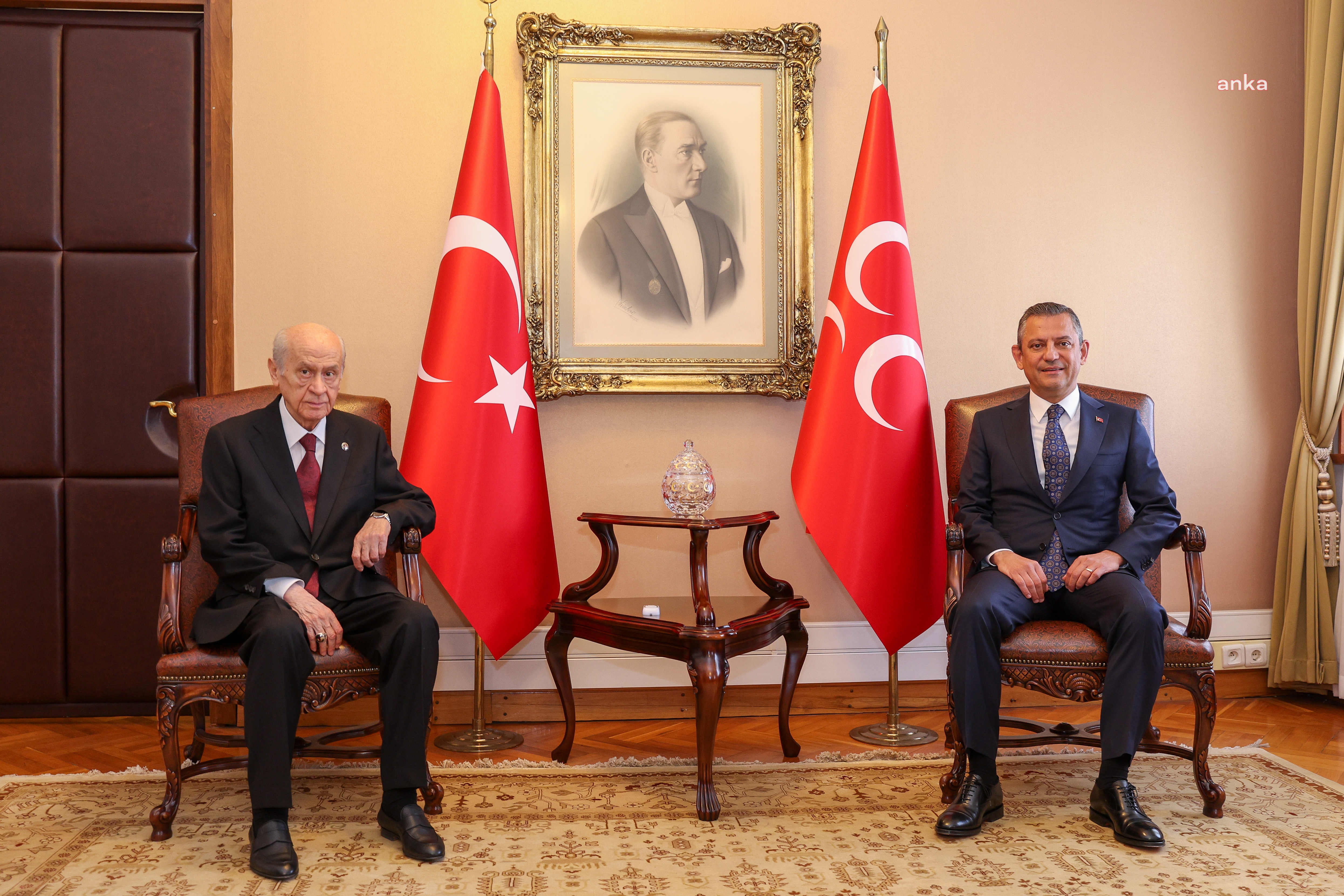 MHP Lideri Bahçeli'den, Özgür Özel'e Kurban Bayramı tebriği