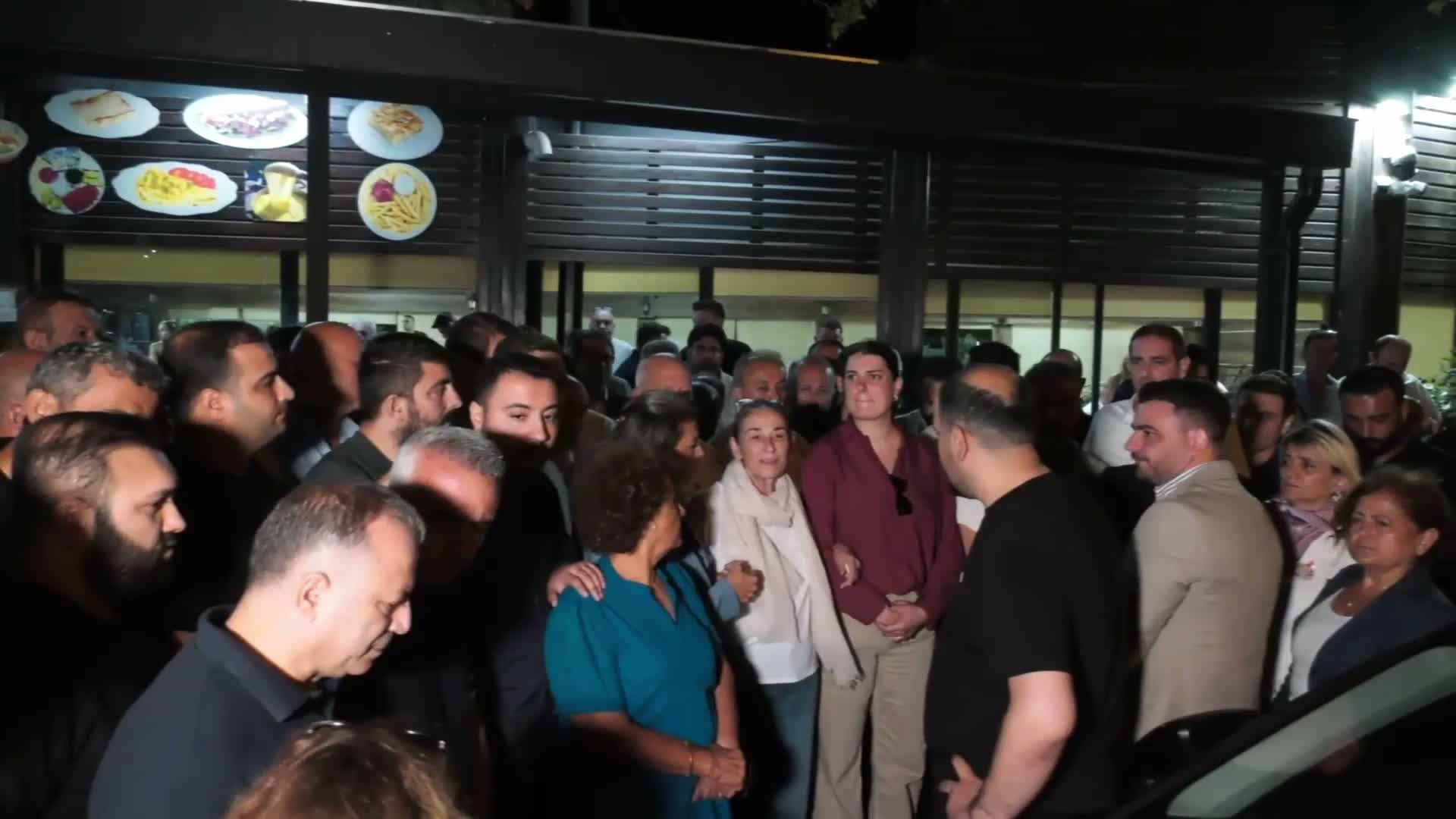 Sinem Dedetaş tutuklandı... Ailesi ve partililerden tepki: “Dimdik ayakta kalmaya devam edeceğiz”