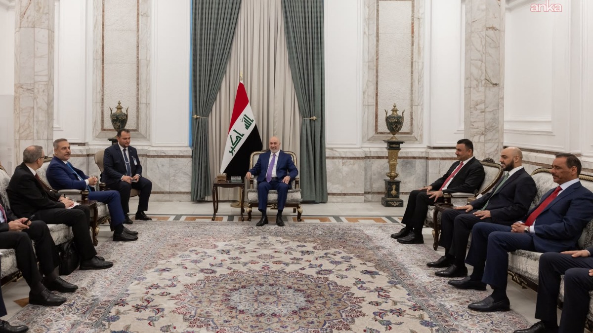 Bakan Fidan, Irak Cumhurbaşkanı Amedi tarafından kabul edildi