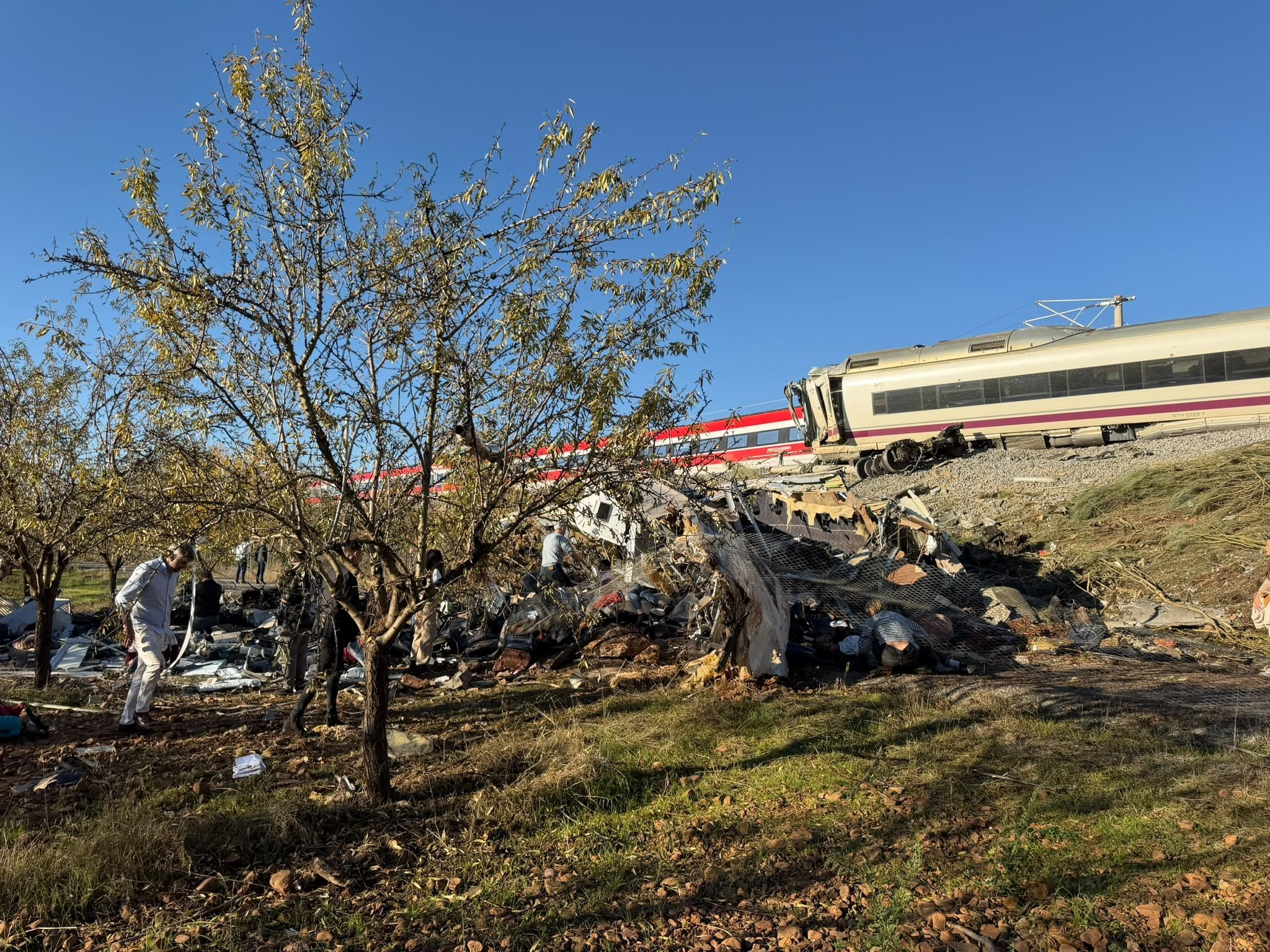 İspanya'daki tren kazasında ölü sayısı 68'e yükseldi