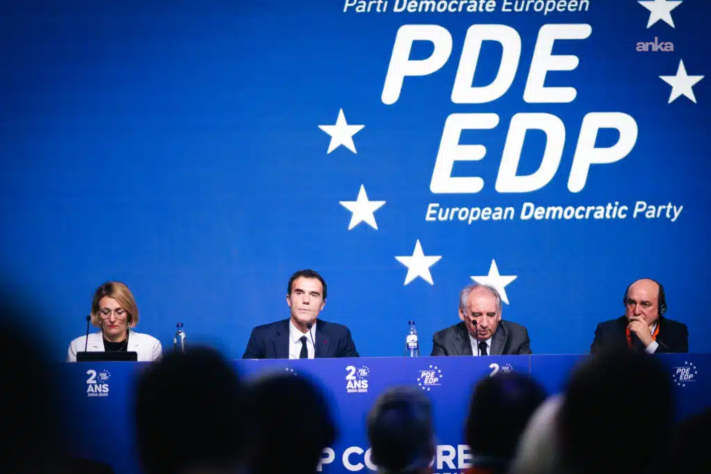Avrupa Demokratları Partisi’nden CHP'ye yönelik yargı kararına ilişkin açıklama: "Avrupa, Türk demokratlarla açık ve kararlı bir şekilde dayanışma içinde durmalı"